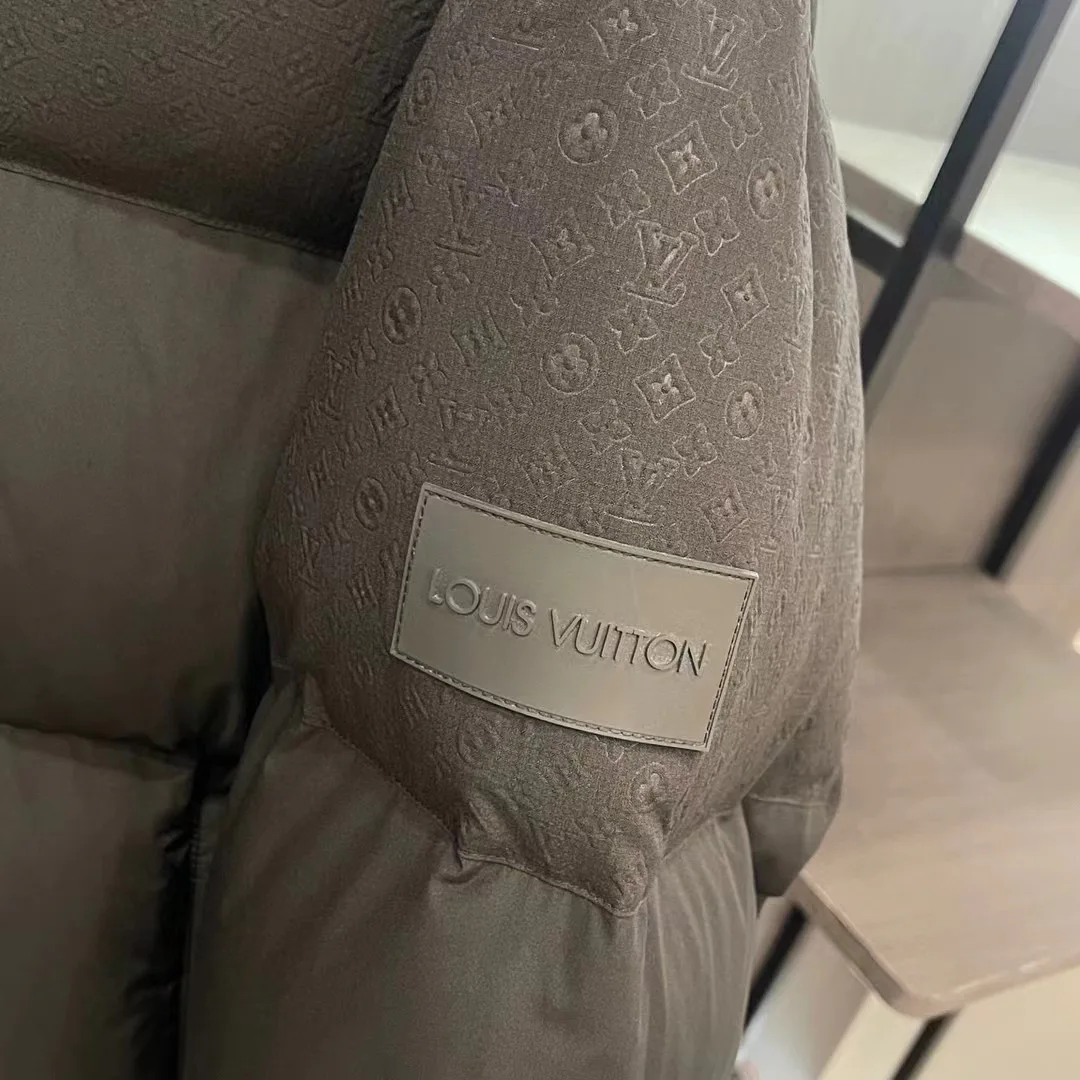 Куртки И Пуховики Женские Louis Vuitton 448443