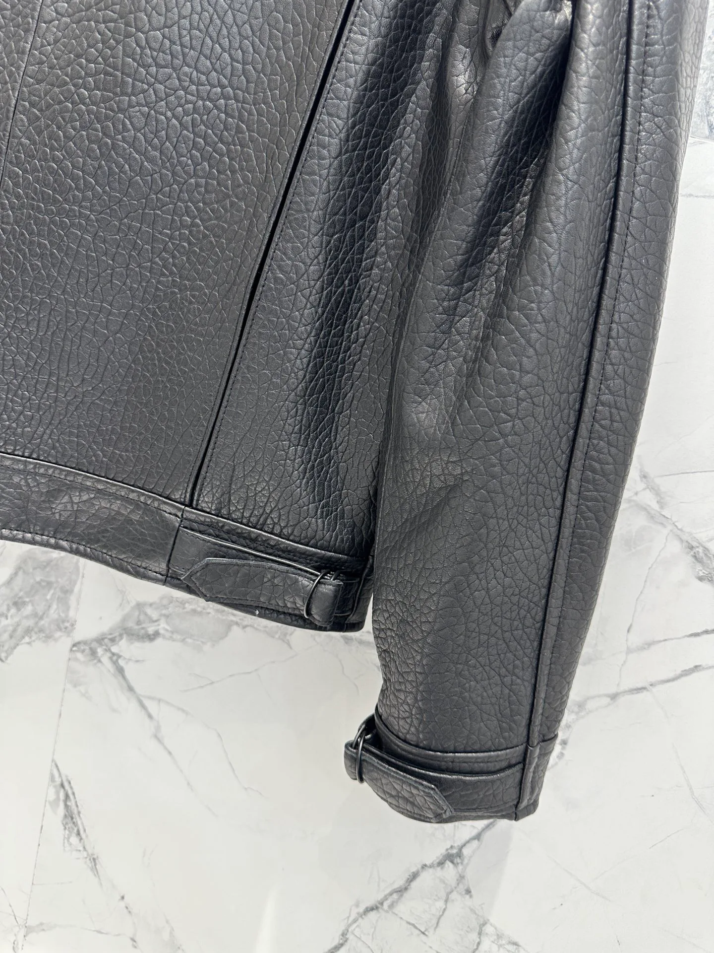 Кожаные Куртки И Дублёнки Женские Saint Laurent 11598152