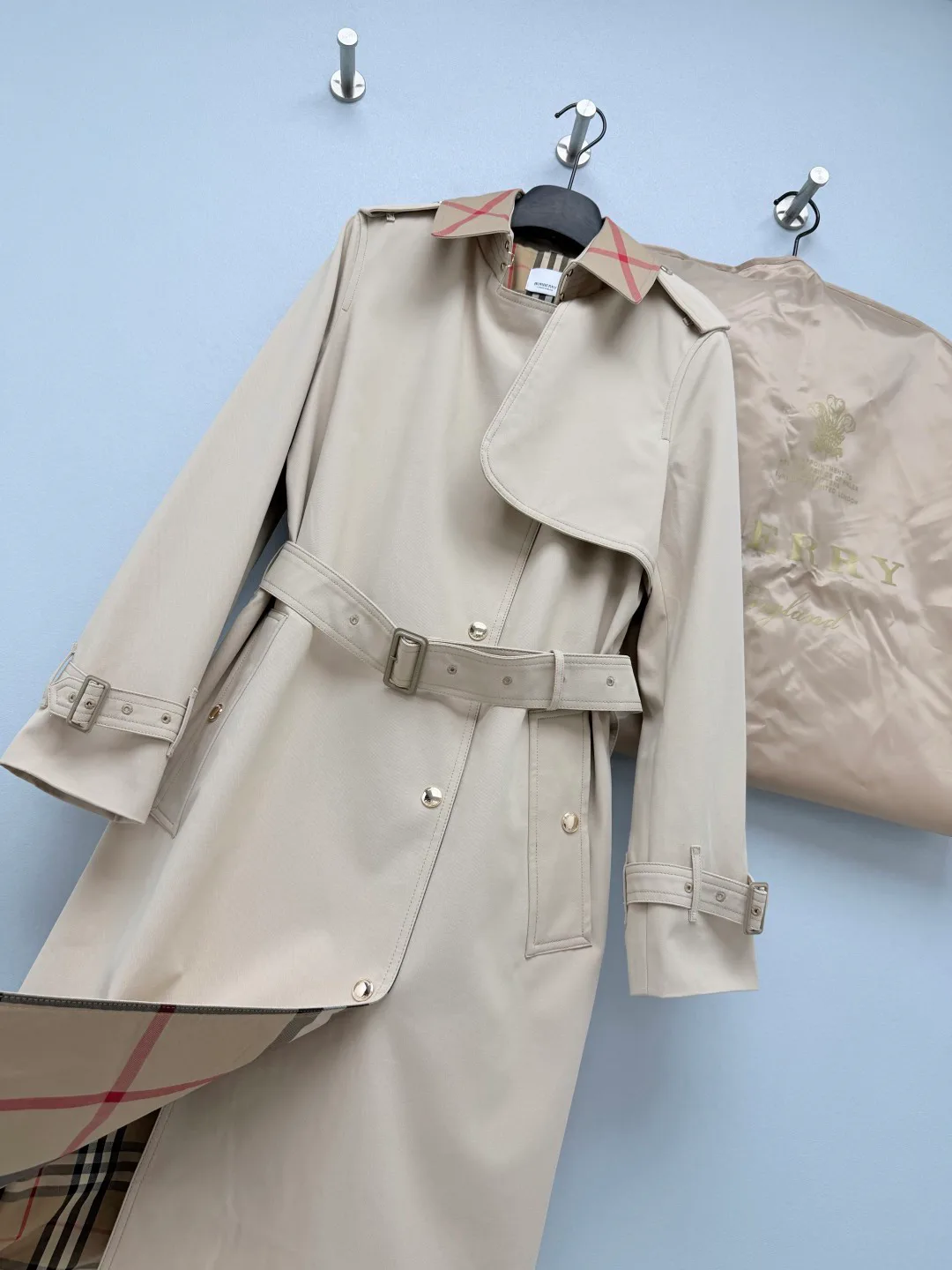 Тренчи Женские Burberry 18512919