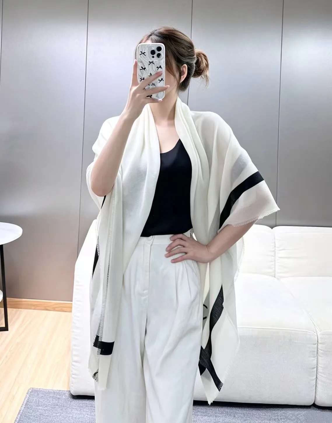 Шарфы Chanel 18571921