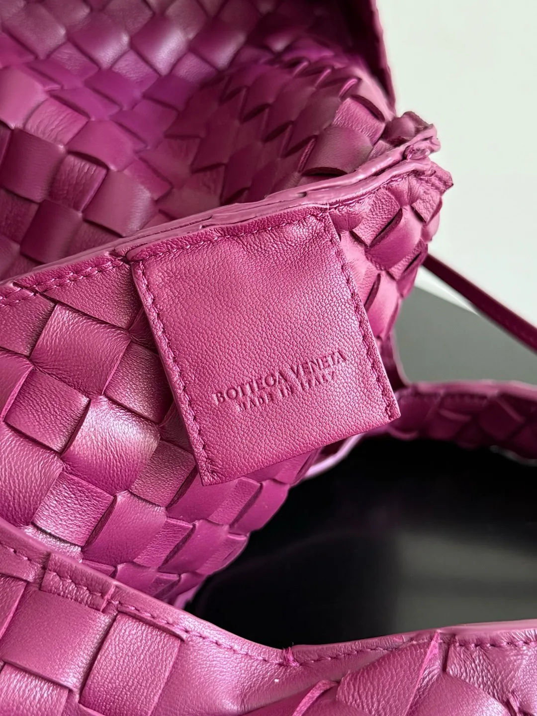 Сумки На Ремне Женские Bottega Veneta 11877857