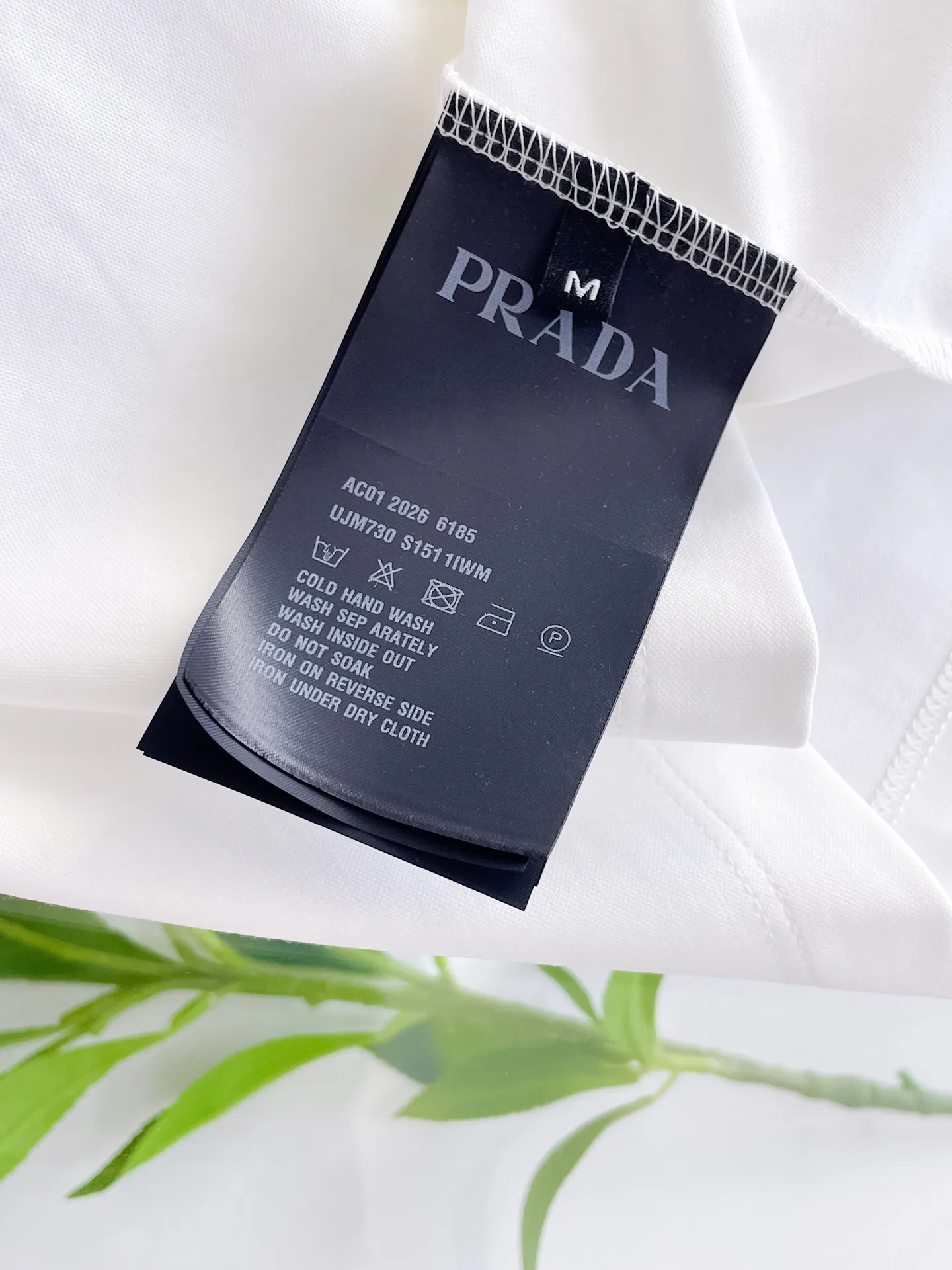 Футболки Мужские Prada 17579692