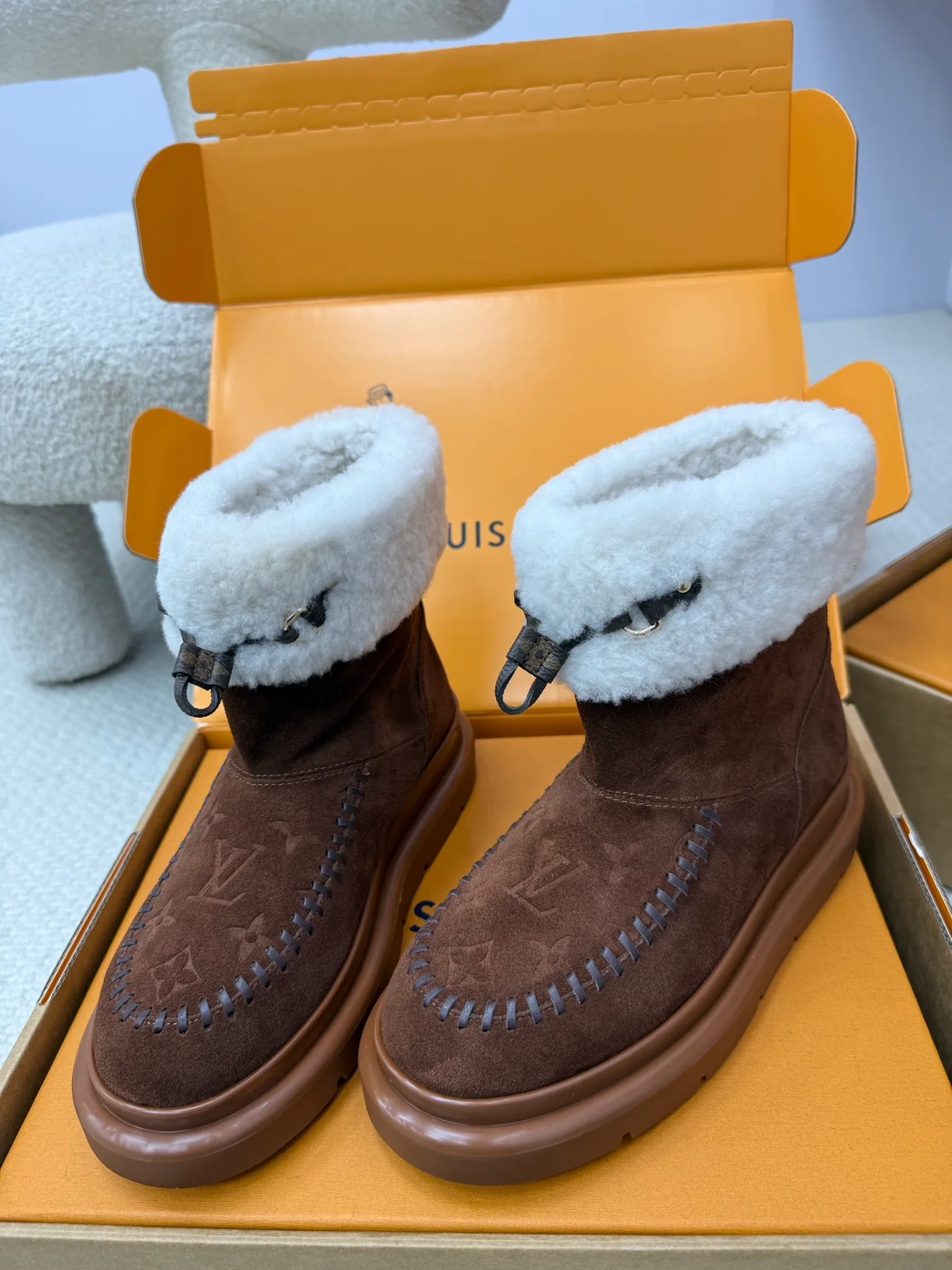 Угги Женские Louis Vuitton 808229