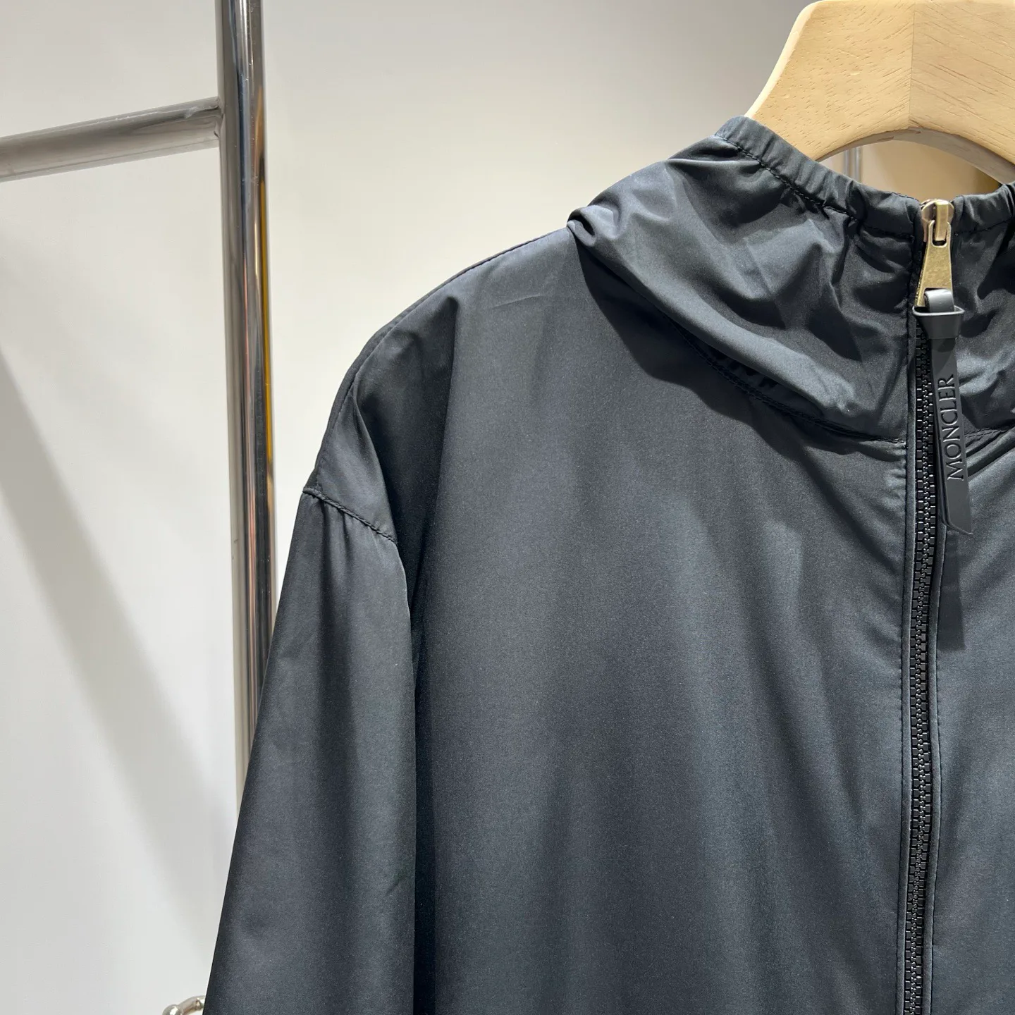 Куртки И Пуховики Женские Moncler 12778577