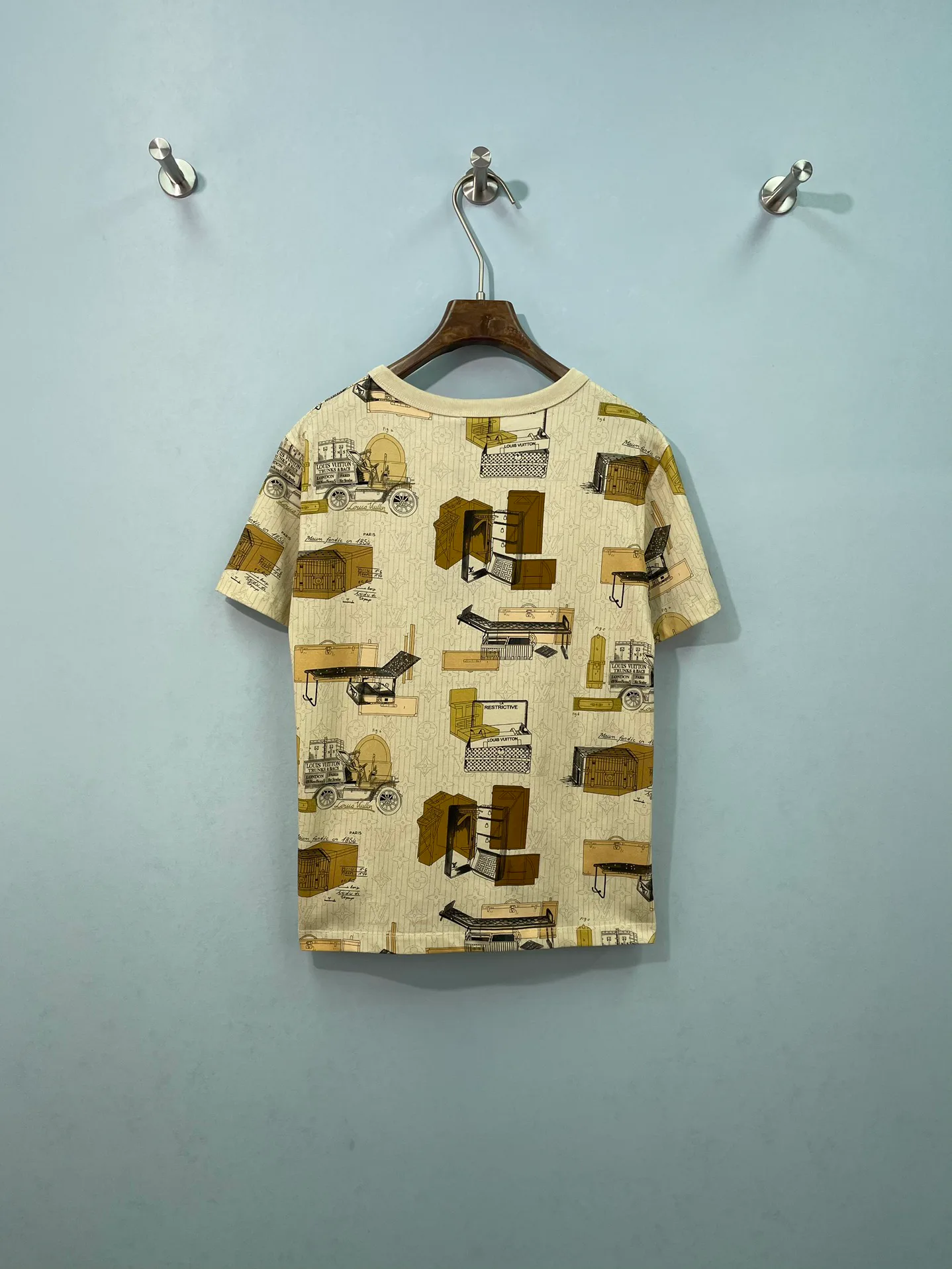 Футболки Женские Louis Vuitton 18735852
