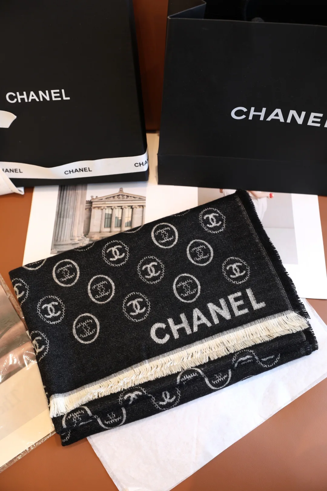 Шарфы Chanel 17869086