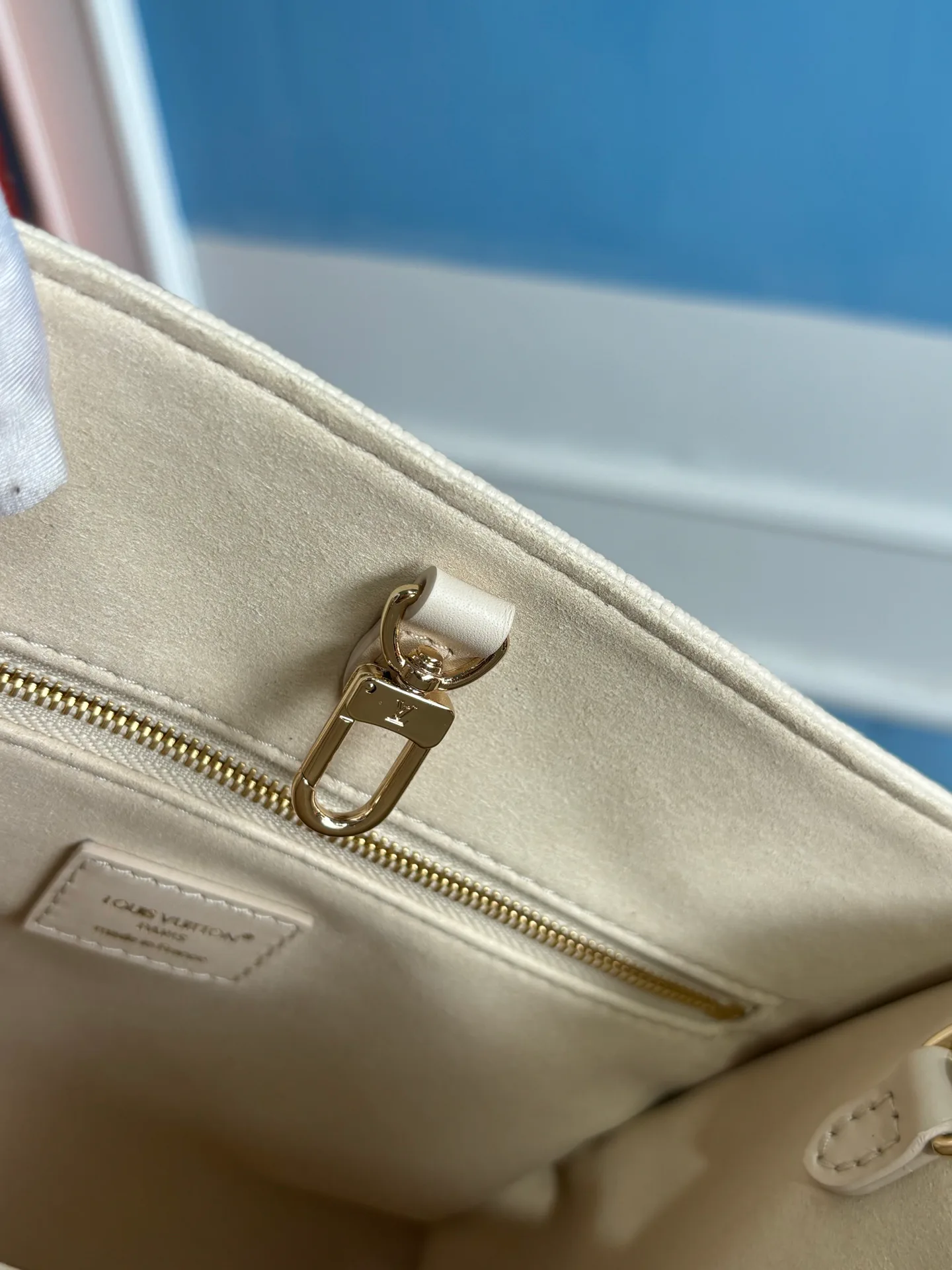 Сумки На Ремне Женские Louis Vuitton 81249