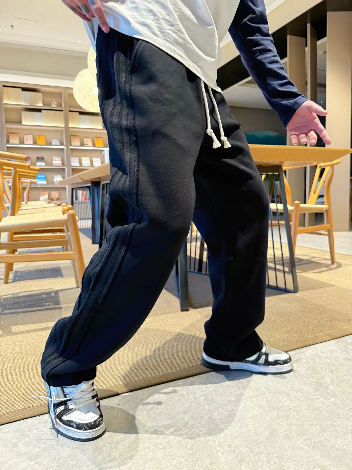 Брюки Женские Louis Vuitton 6060252