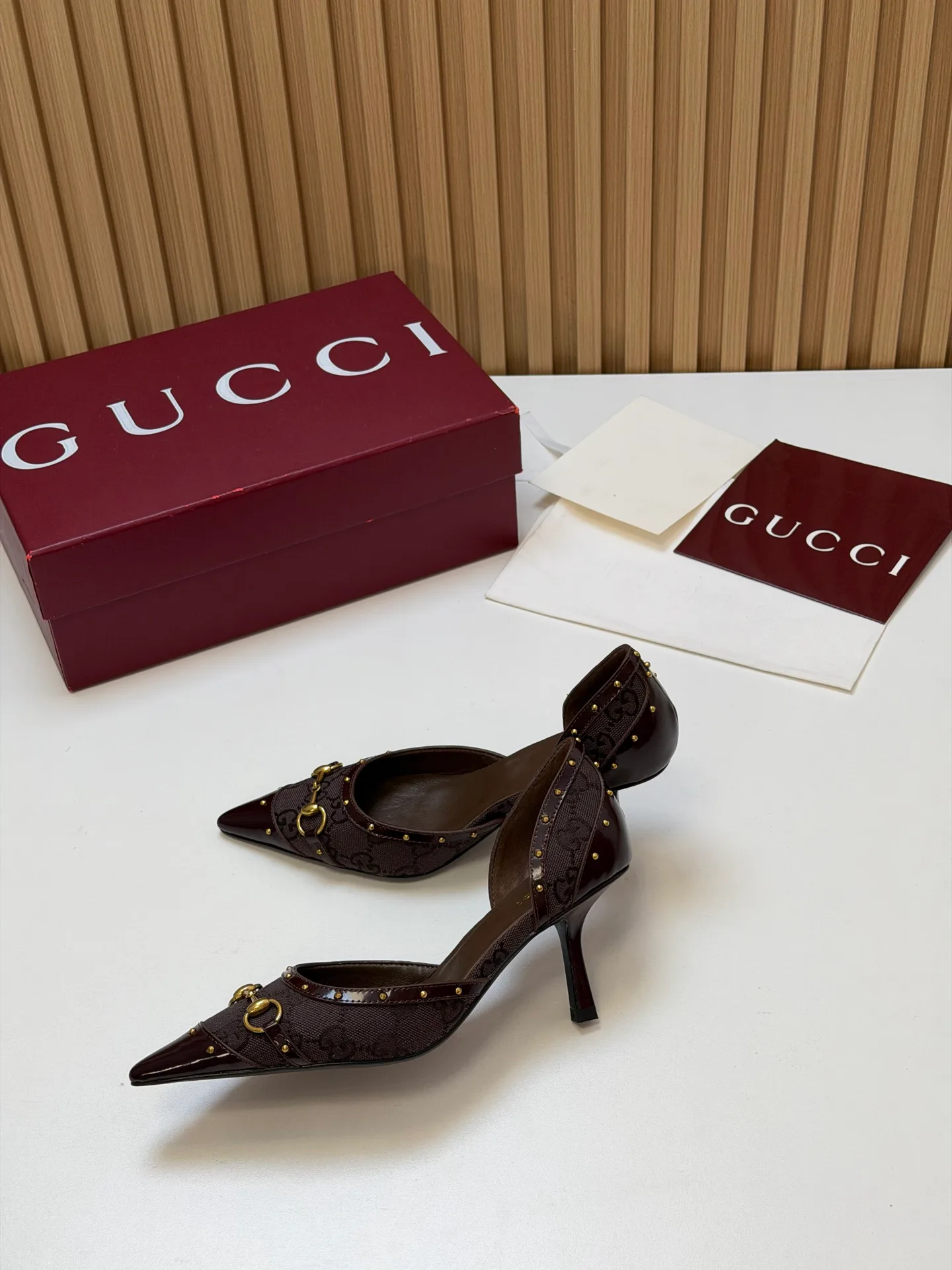 Туфли Женские Gucci 17631684