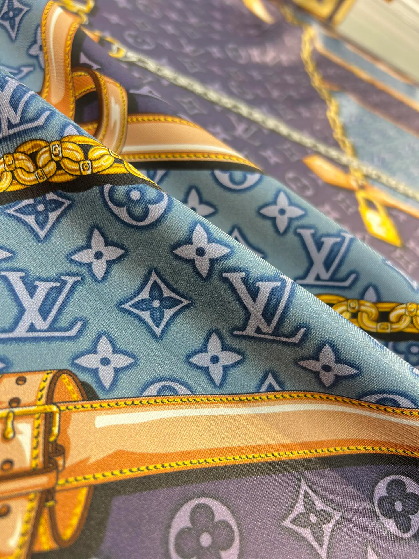 Шарфы Louis Vuitton 16226