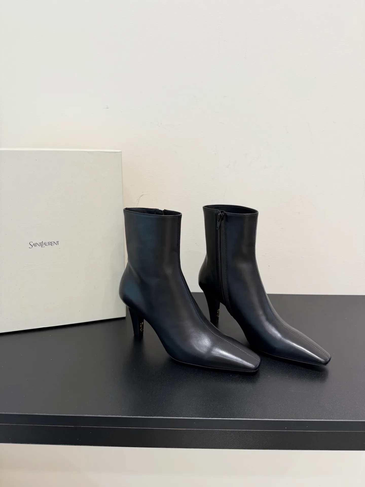 Ботильоны Женские Saint Laurent 18244951