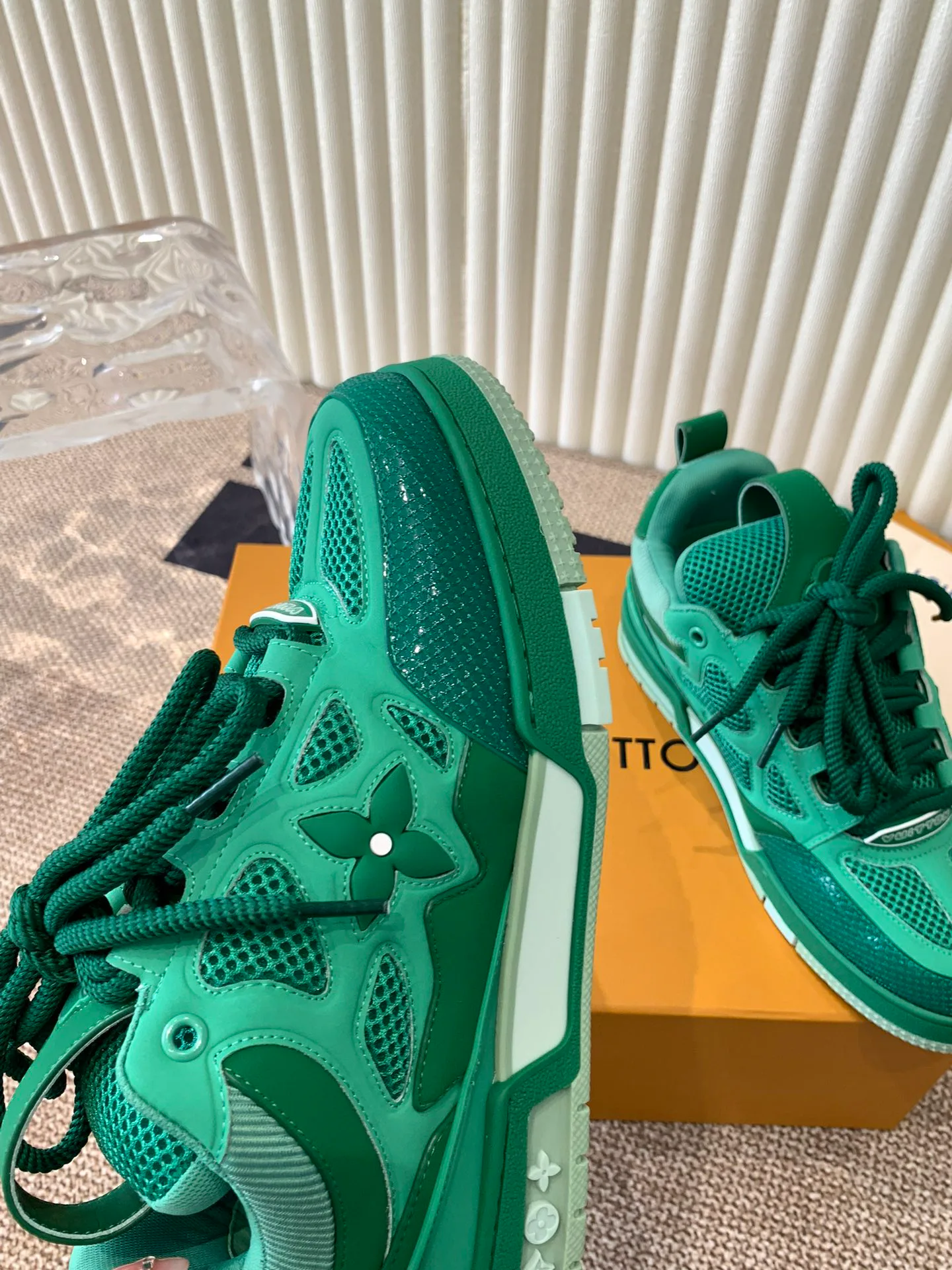 Кроссовки Женские Louis Vuitton 5369757