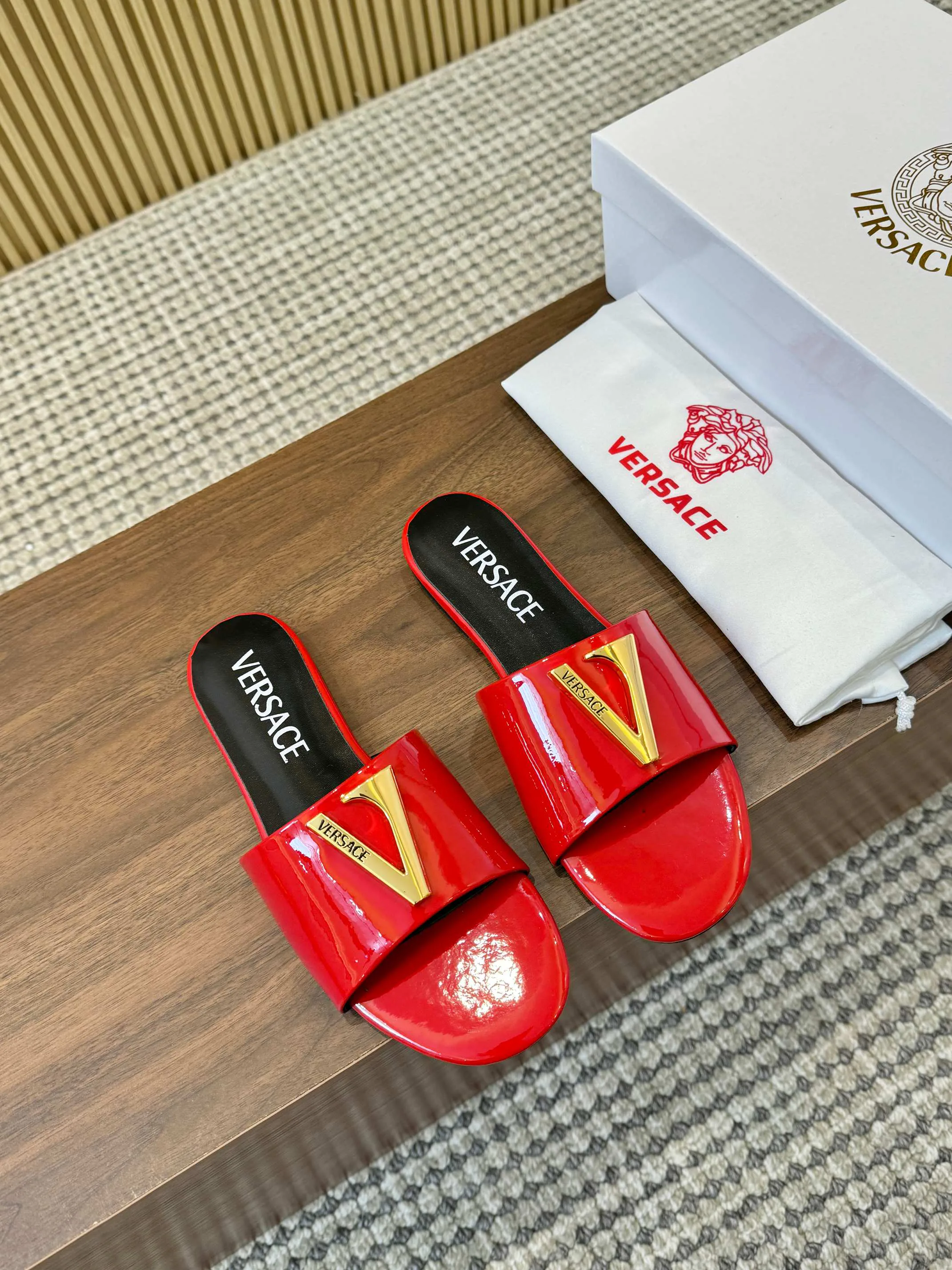 Шлепанцы Женские Versace 11705798