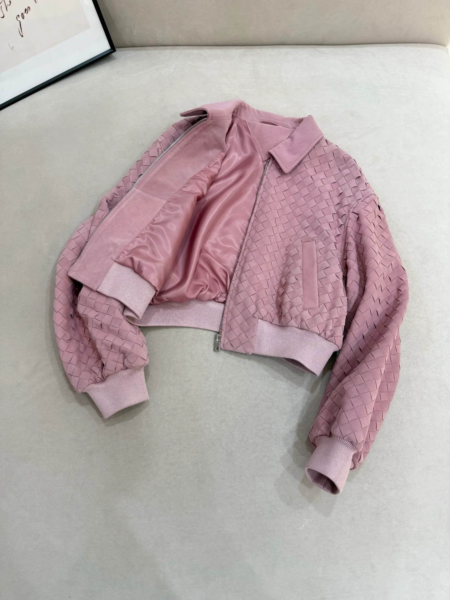 Кожаные Куртки И Дублёнки Женские Bottega Veneta 18208781