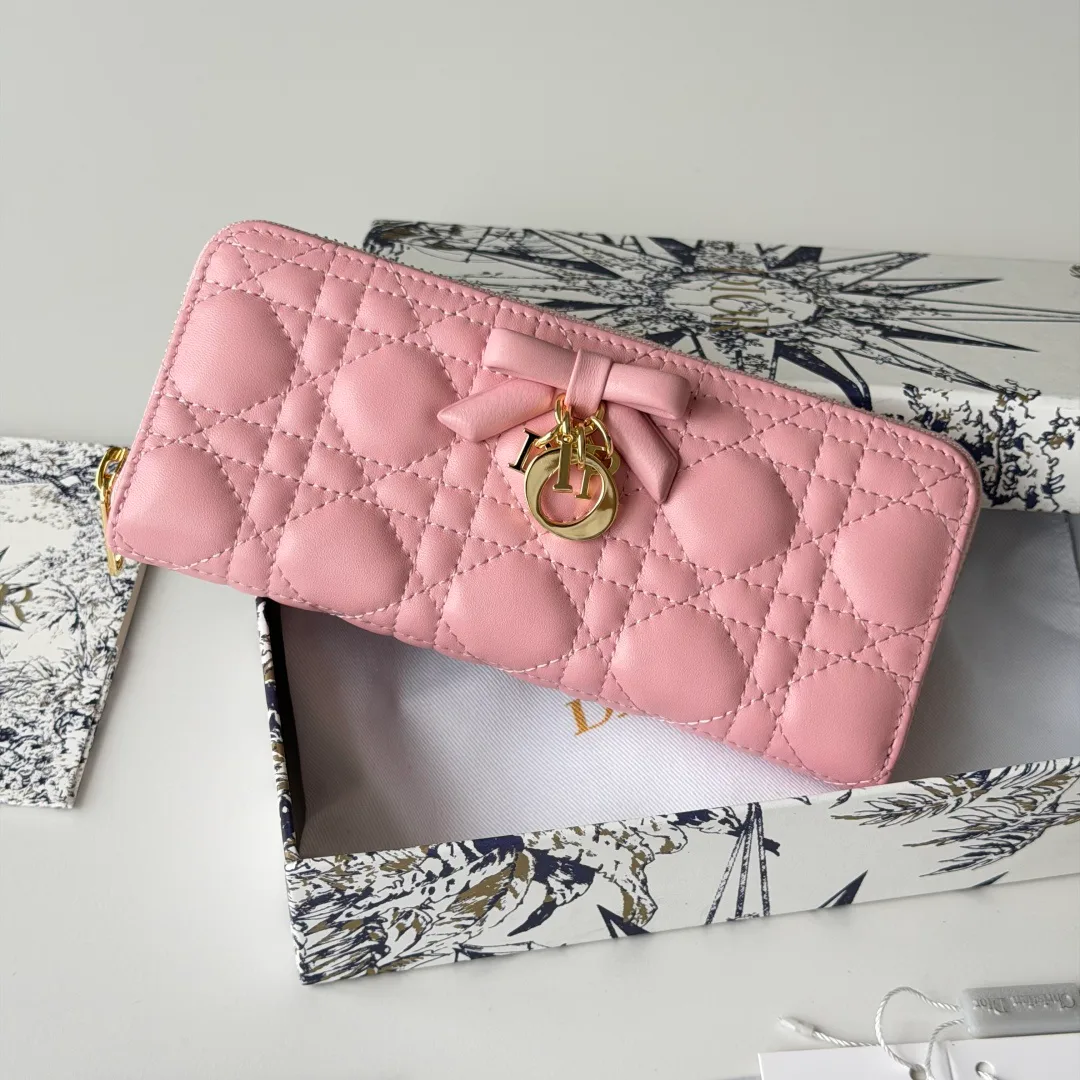 Клатчи Женские Christian Dior 18492974