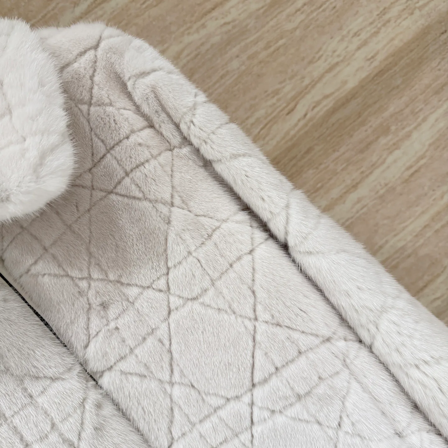 Шубы Женские Christian Dior 2772586