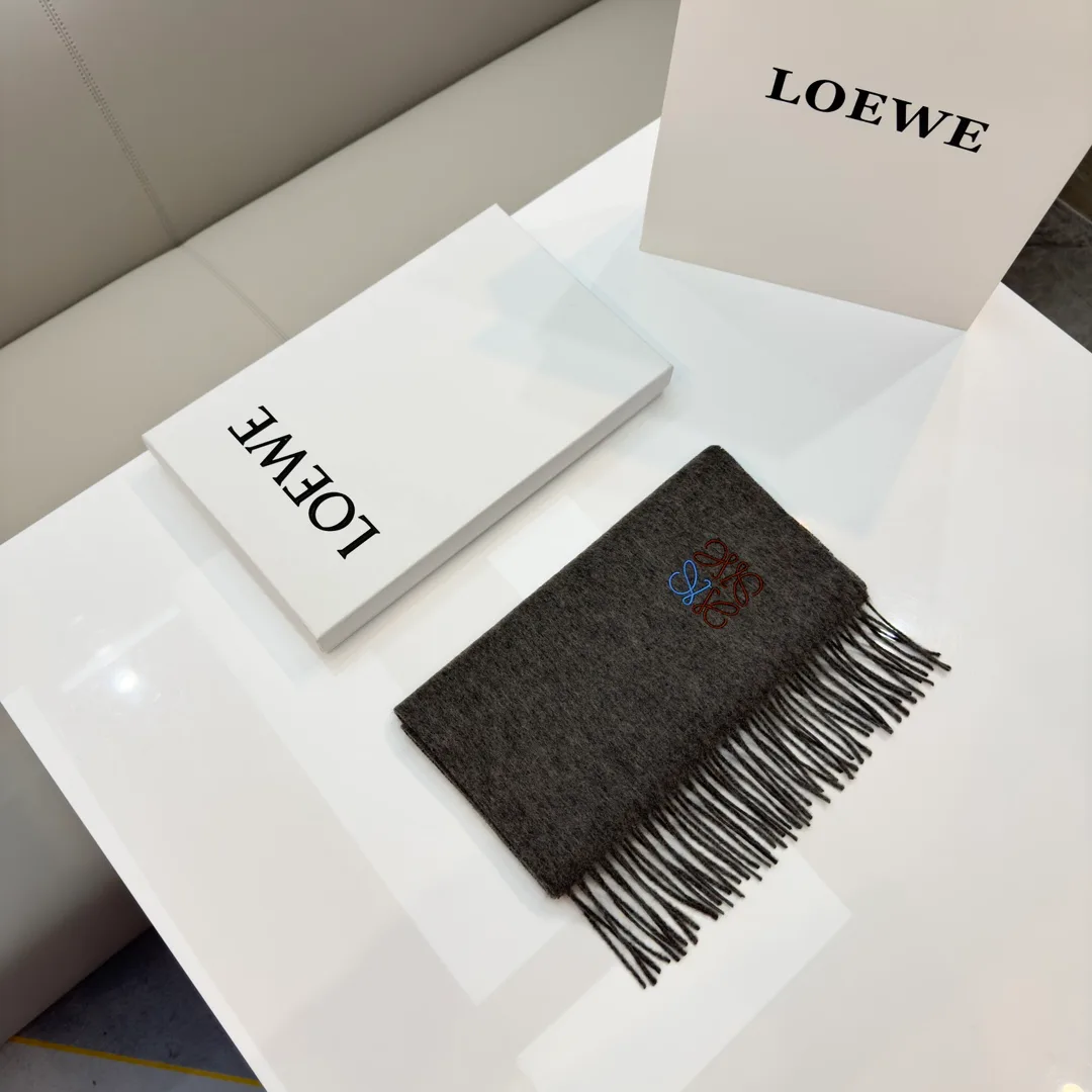 Шарфы Loewe 1139