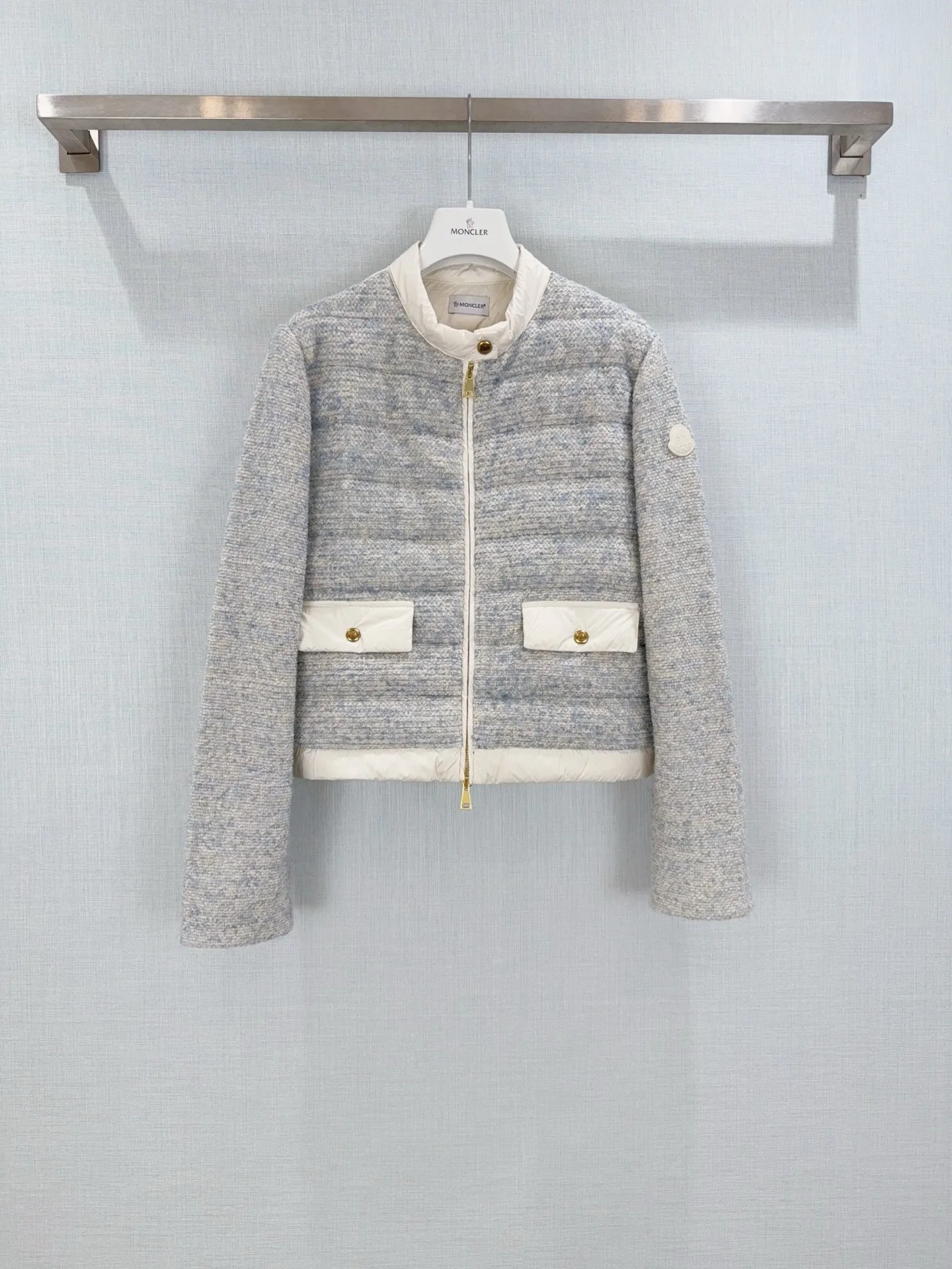 Куртки И Пуховики Женские Moncler 18474160