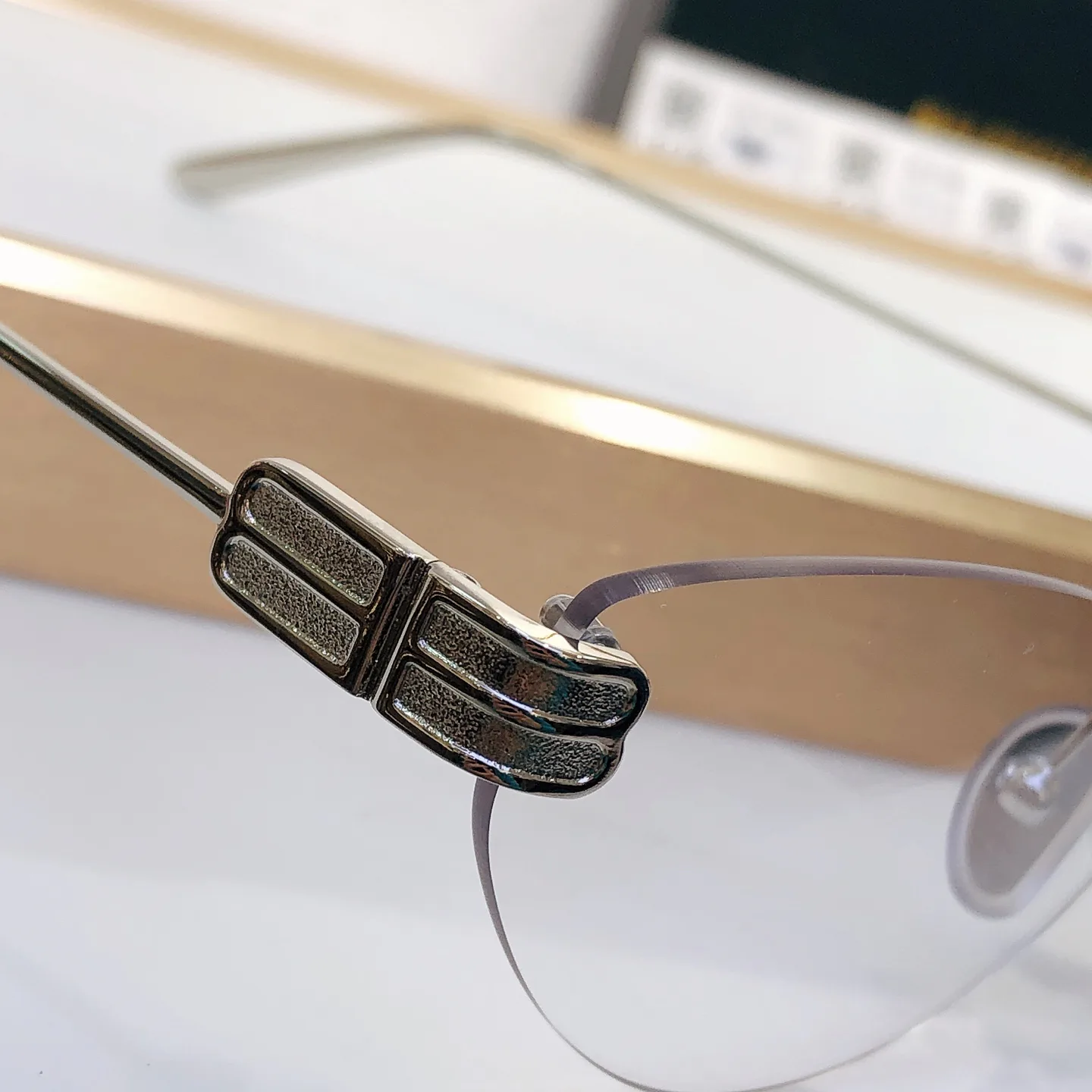 Очки Balenciaga 11144447