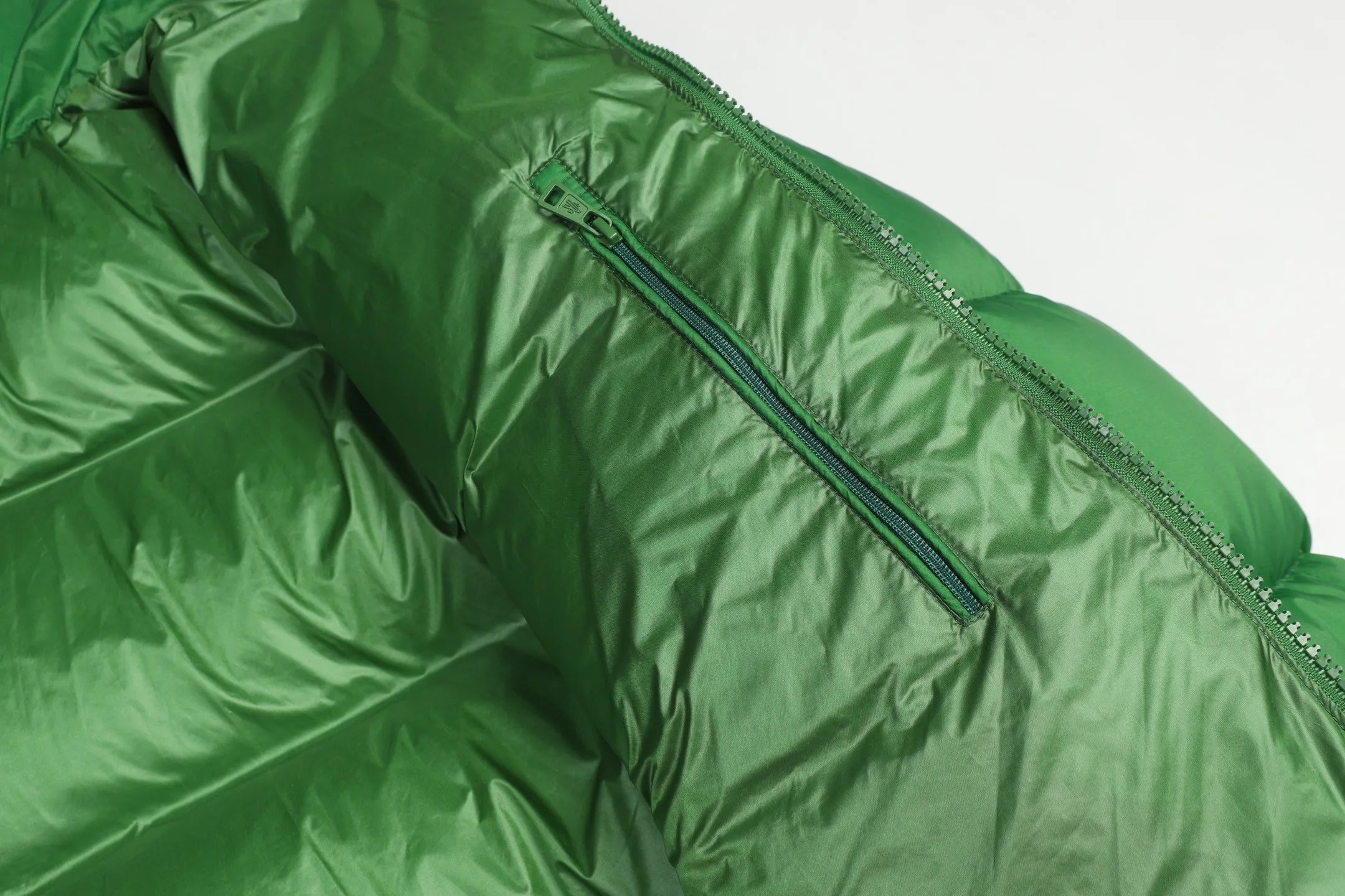 Куртки И Пуховики Мужские Moncler 3612936