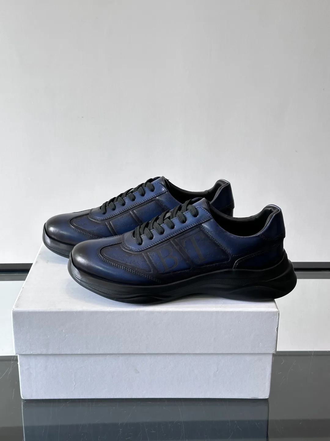 Кроссовки Мужские Berluti 13562652