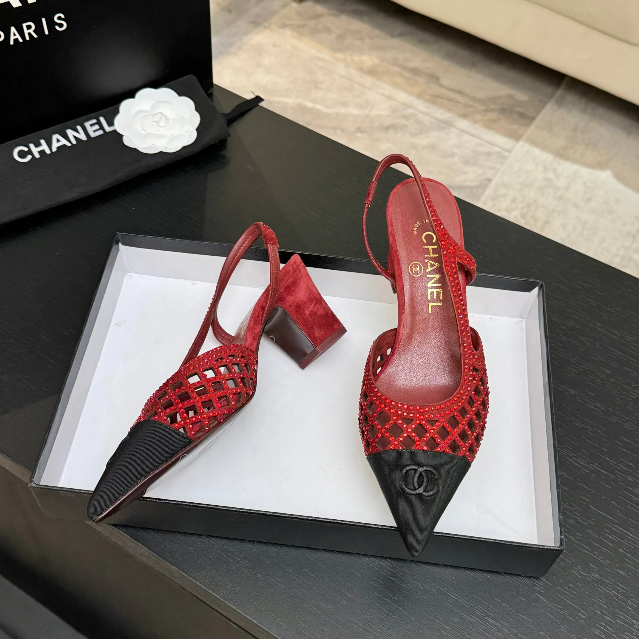 Туфли Женские Chanel 17448392