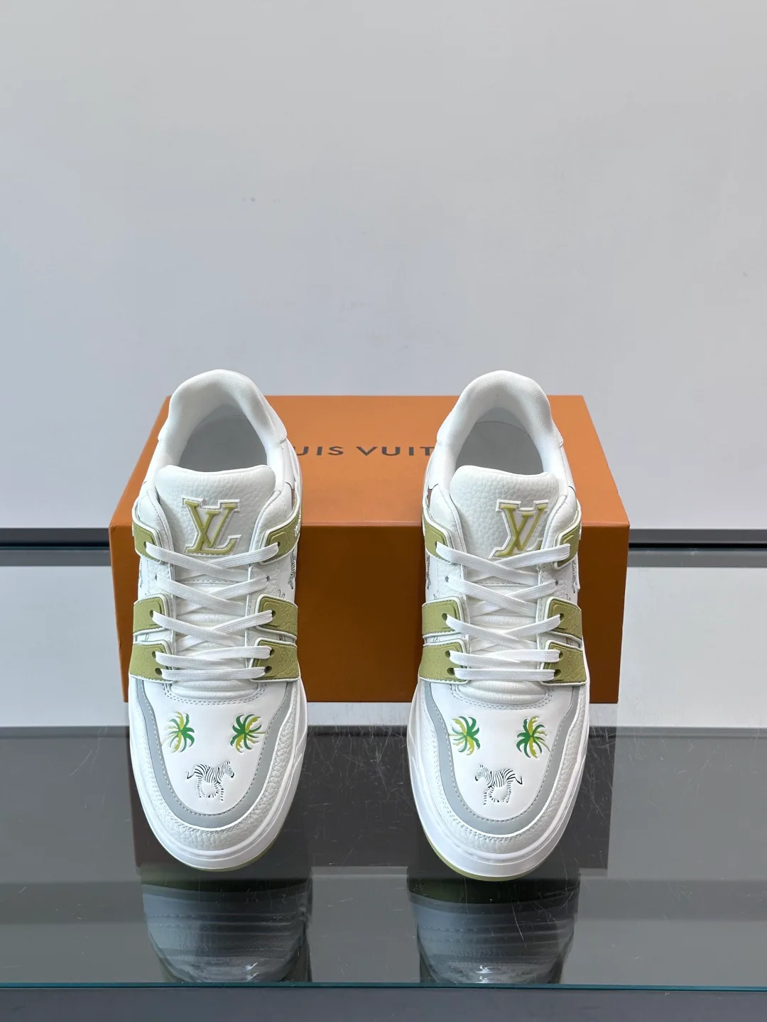 Кроссовки Мужские Louis Vuitton 11790059