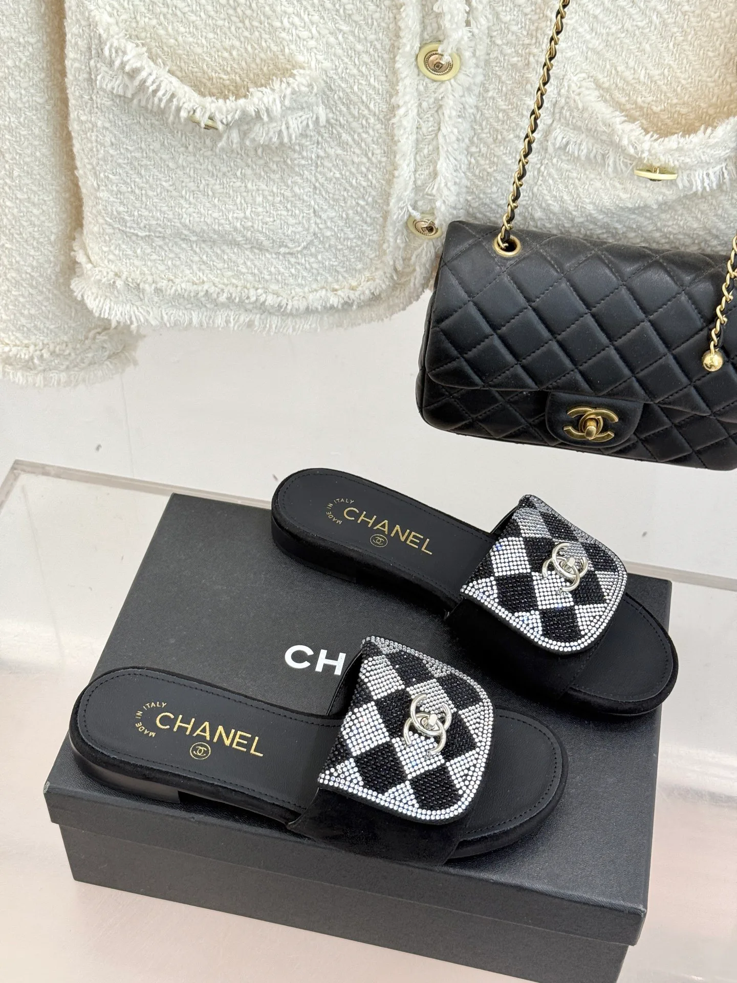 Шлепанцы Женские Chanel 1410469
