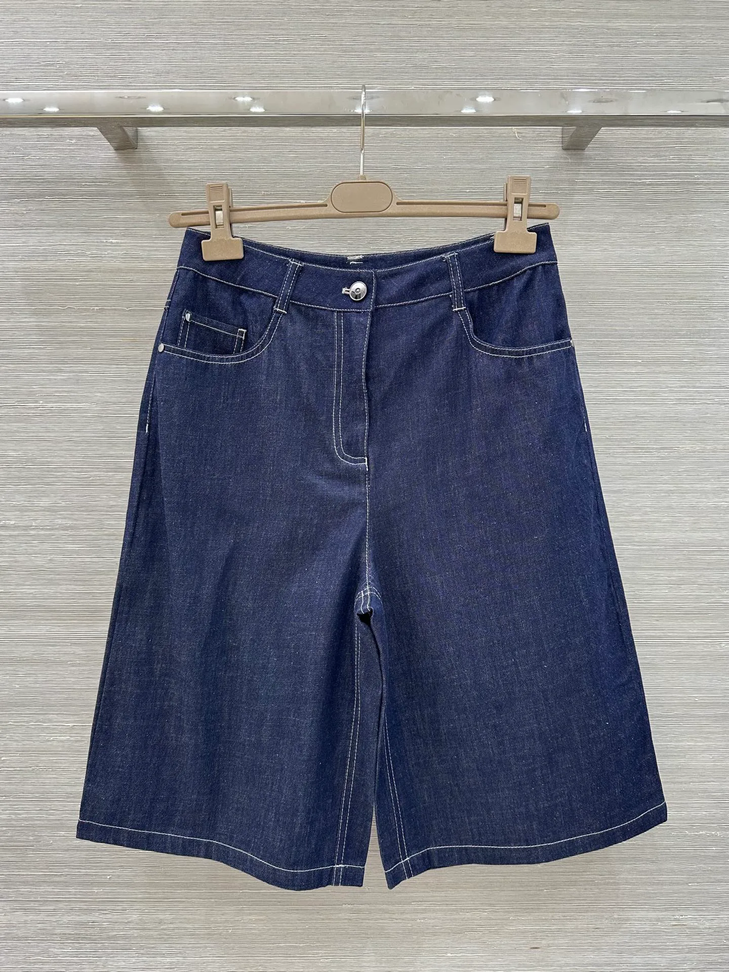 Шорты Женские Brunello Cucinelli 11207528