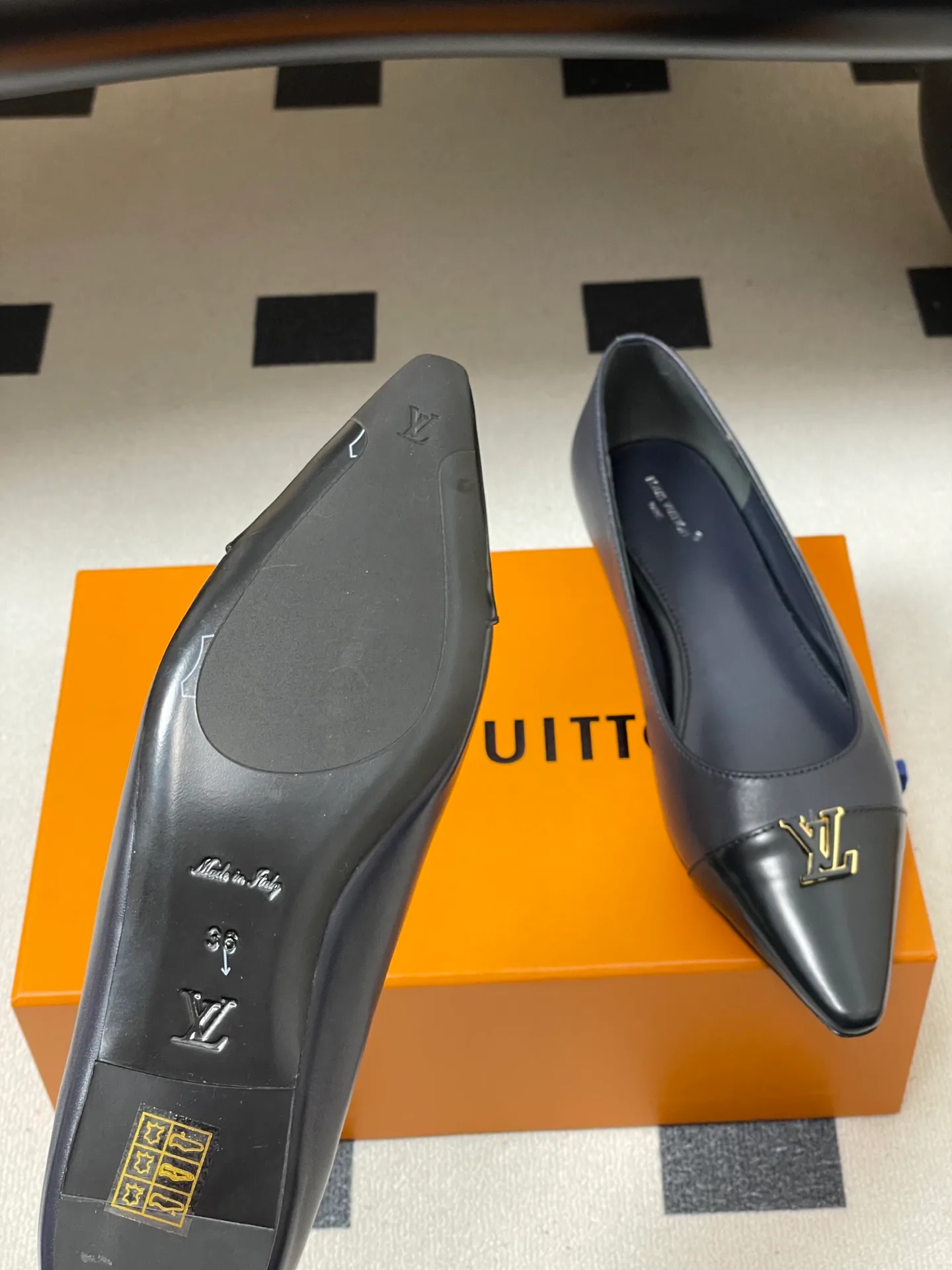 Туфли Женские Louis Vuitton 11628695