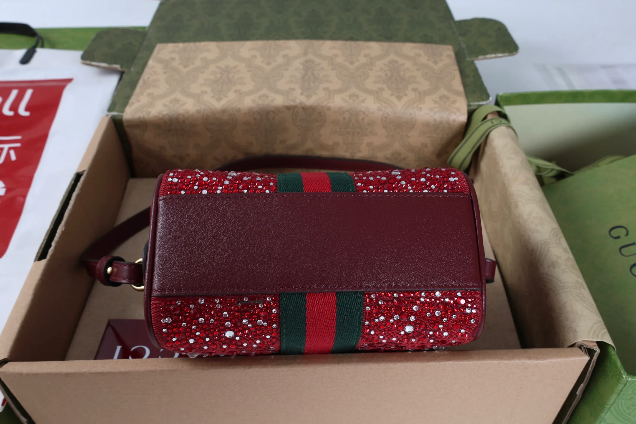 Классические Сумки Женские Gucci 2606377