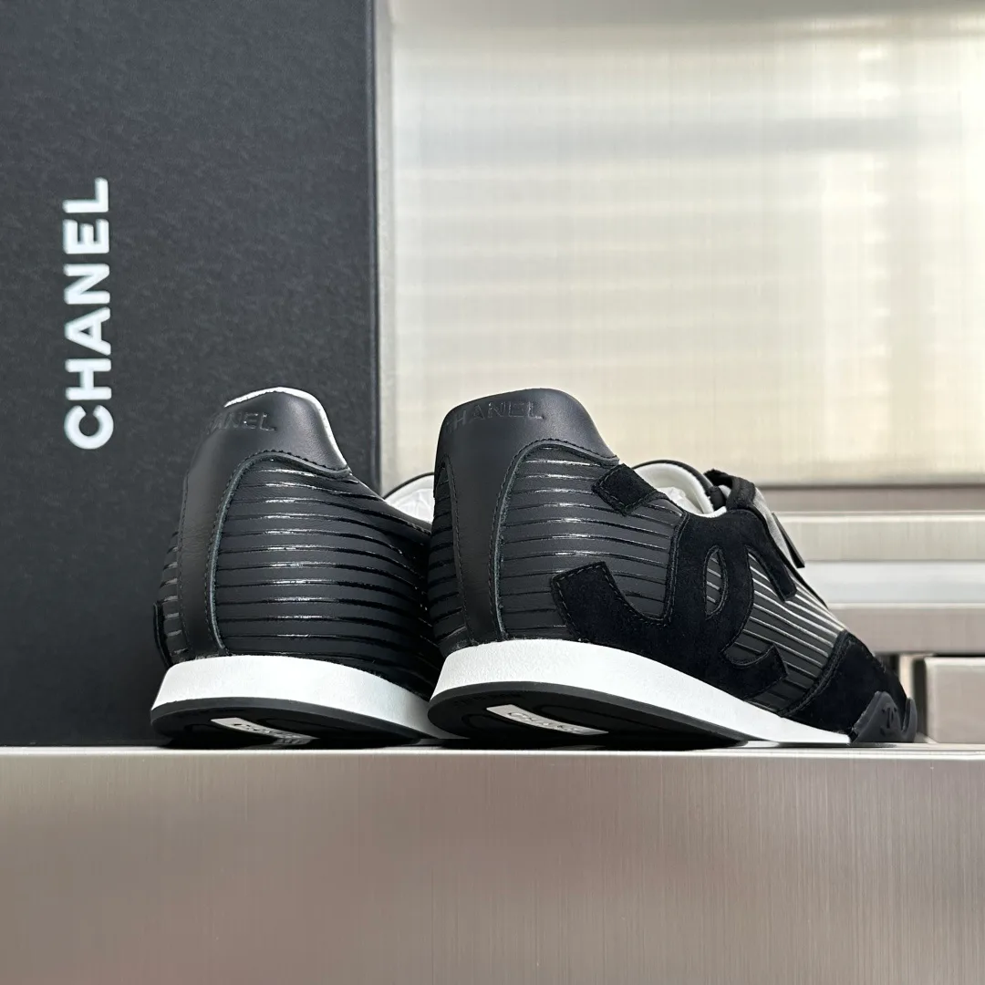 Кроссовки Женские Chanel 19598222