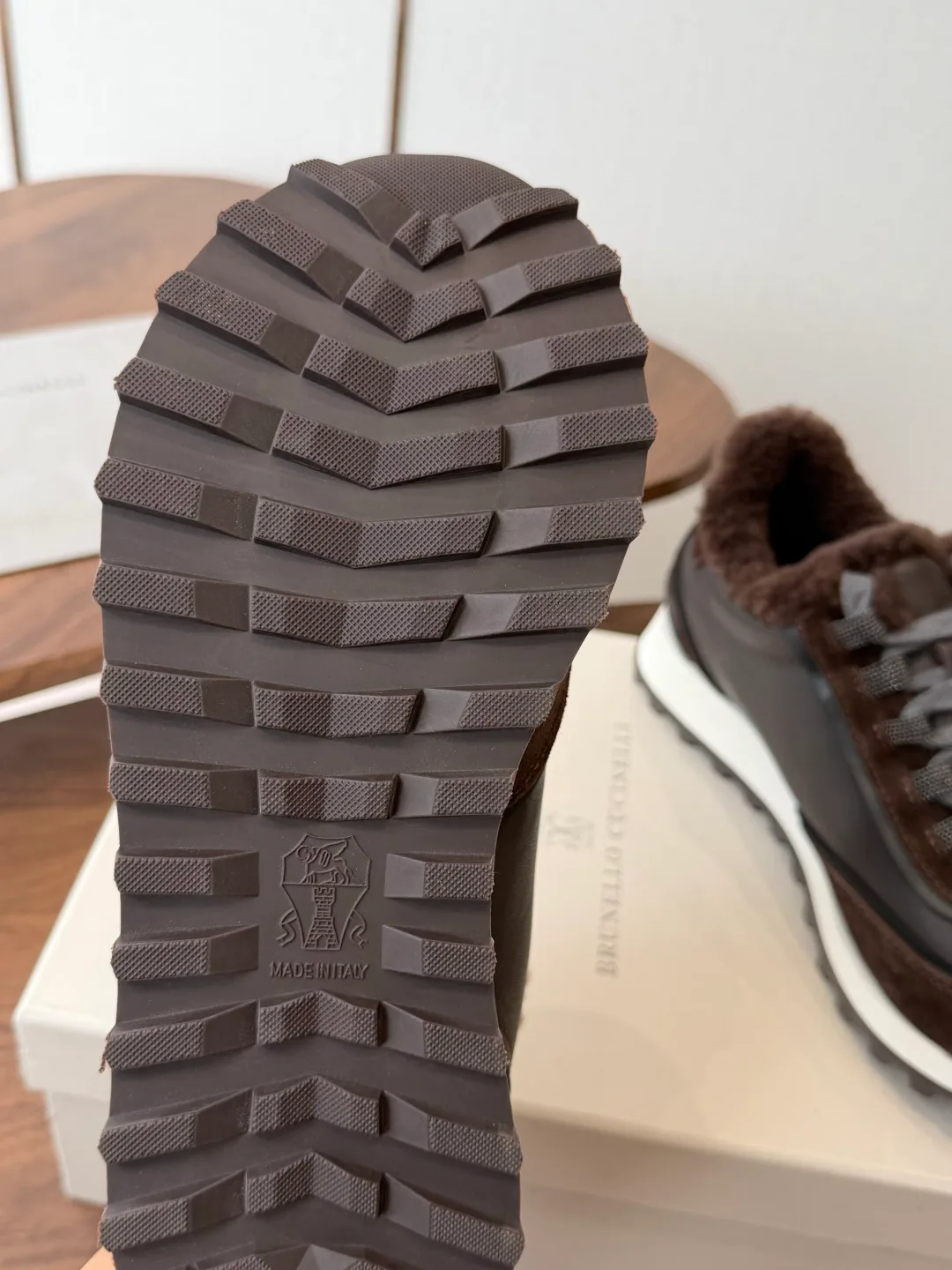 Кроссовки Женские Brunello Cucinelli 17913171