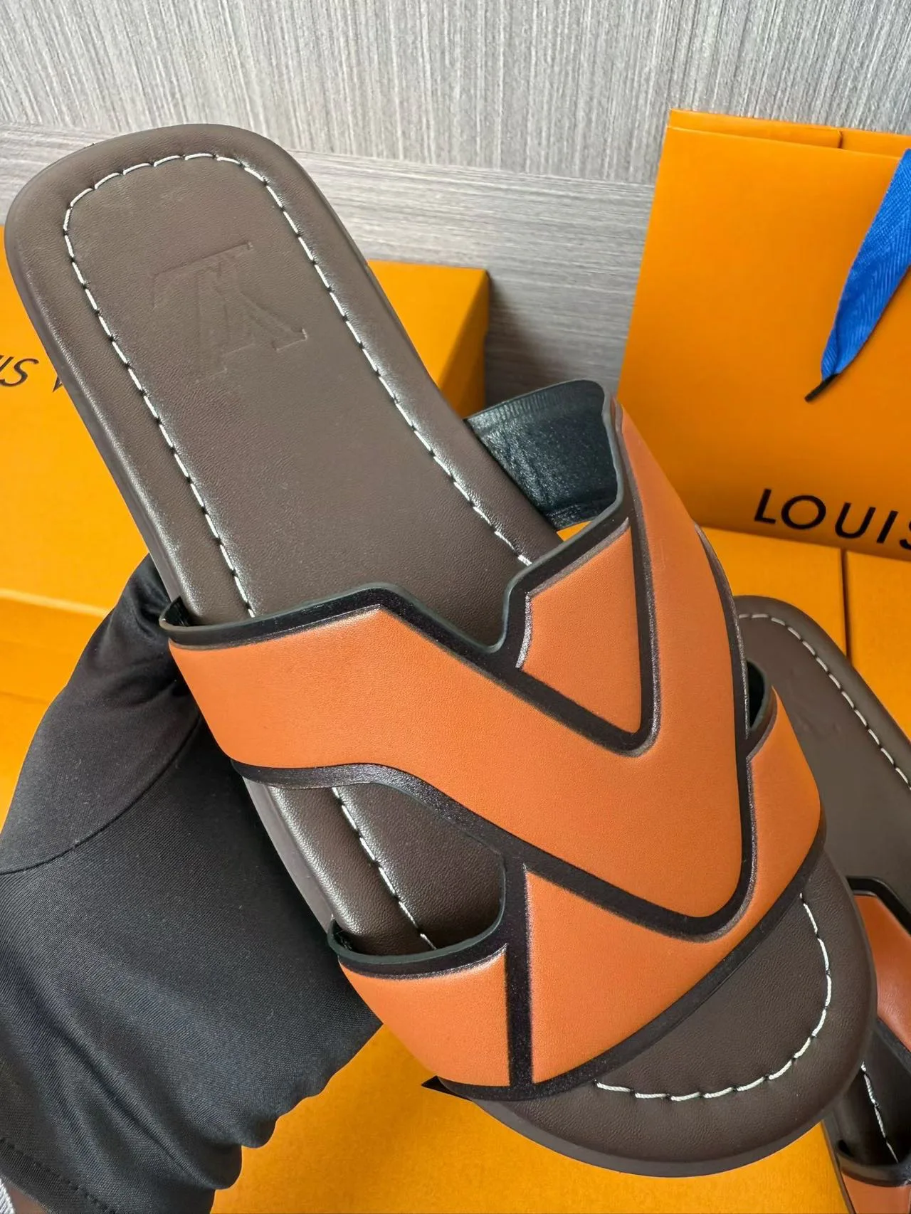 Шлепанцы Мужские Louis Vuitton 1310620