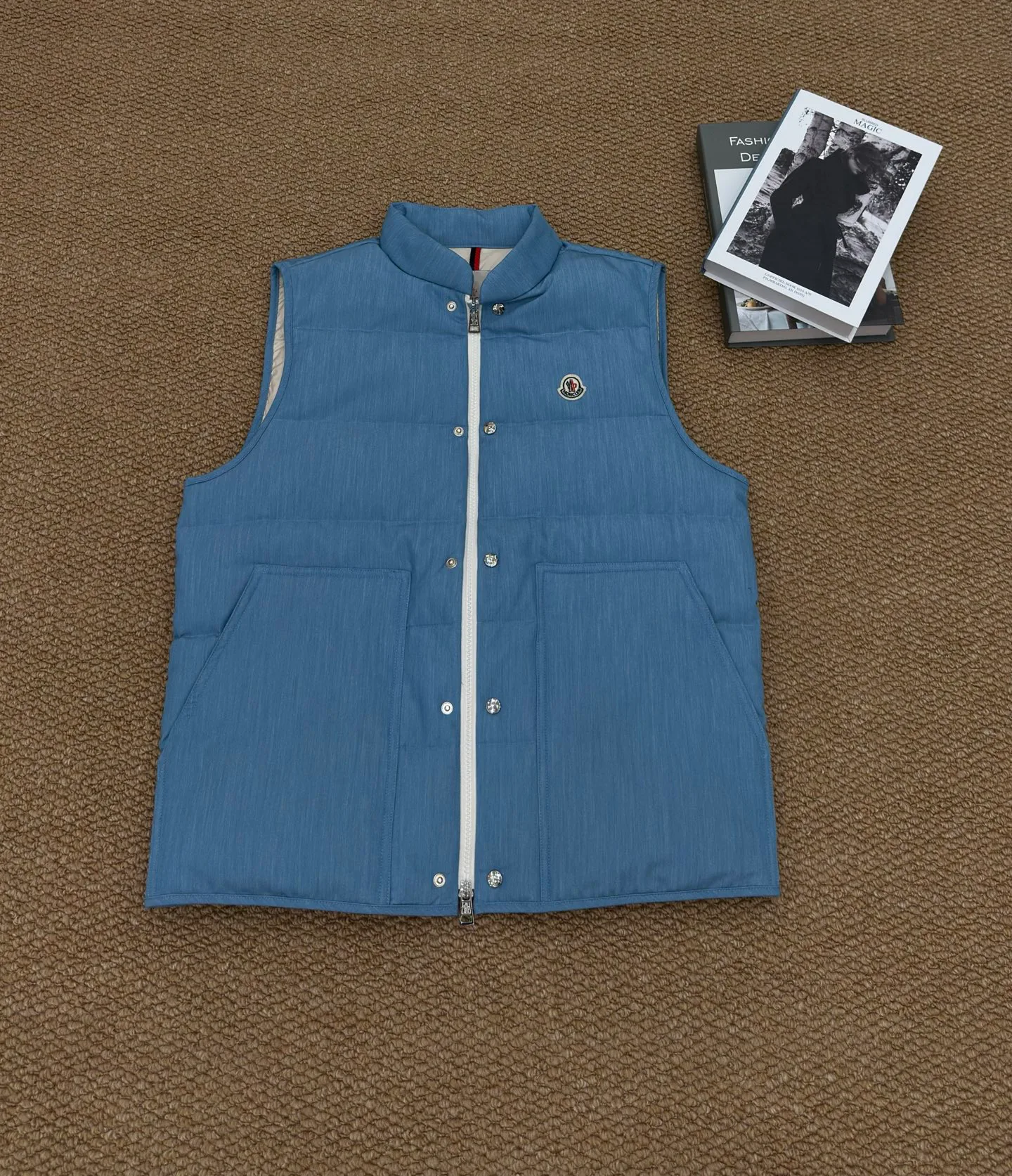 Жилеты Женские Moncler 17998540