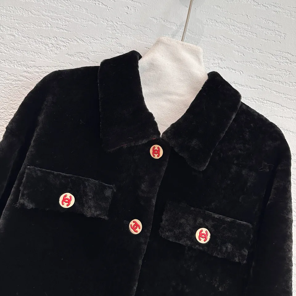 Пальто Женские Chanel 18559504
