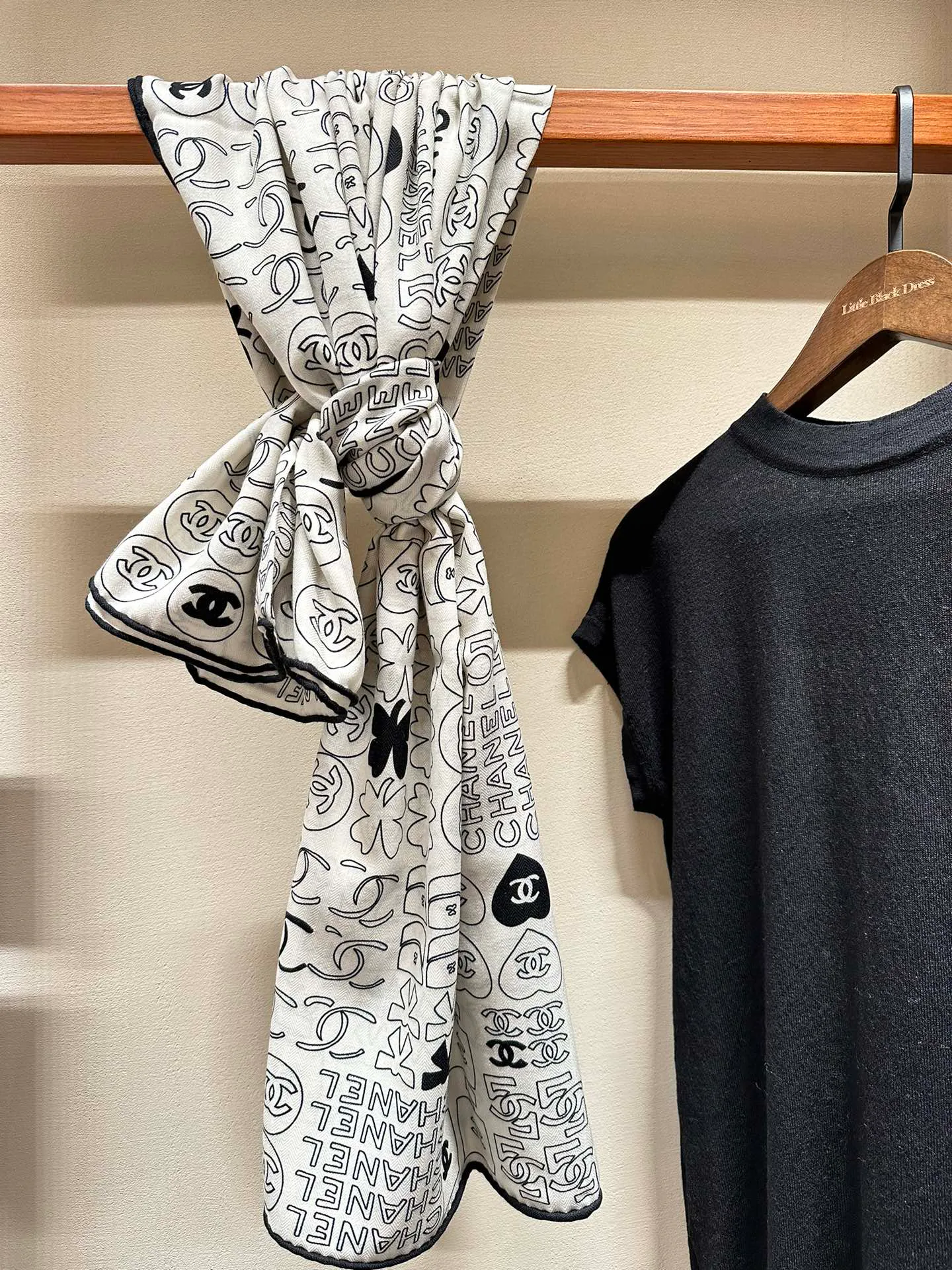 Шарфы Chanel 10168