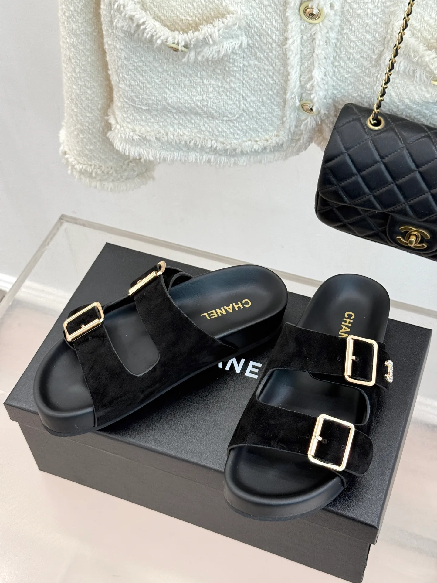 Шлепанцы Женские Chanel 11646683