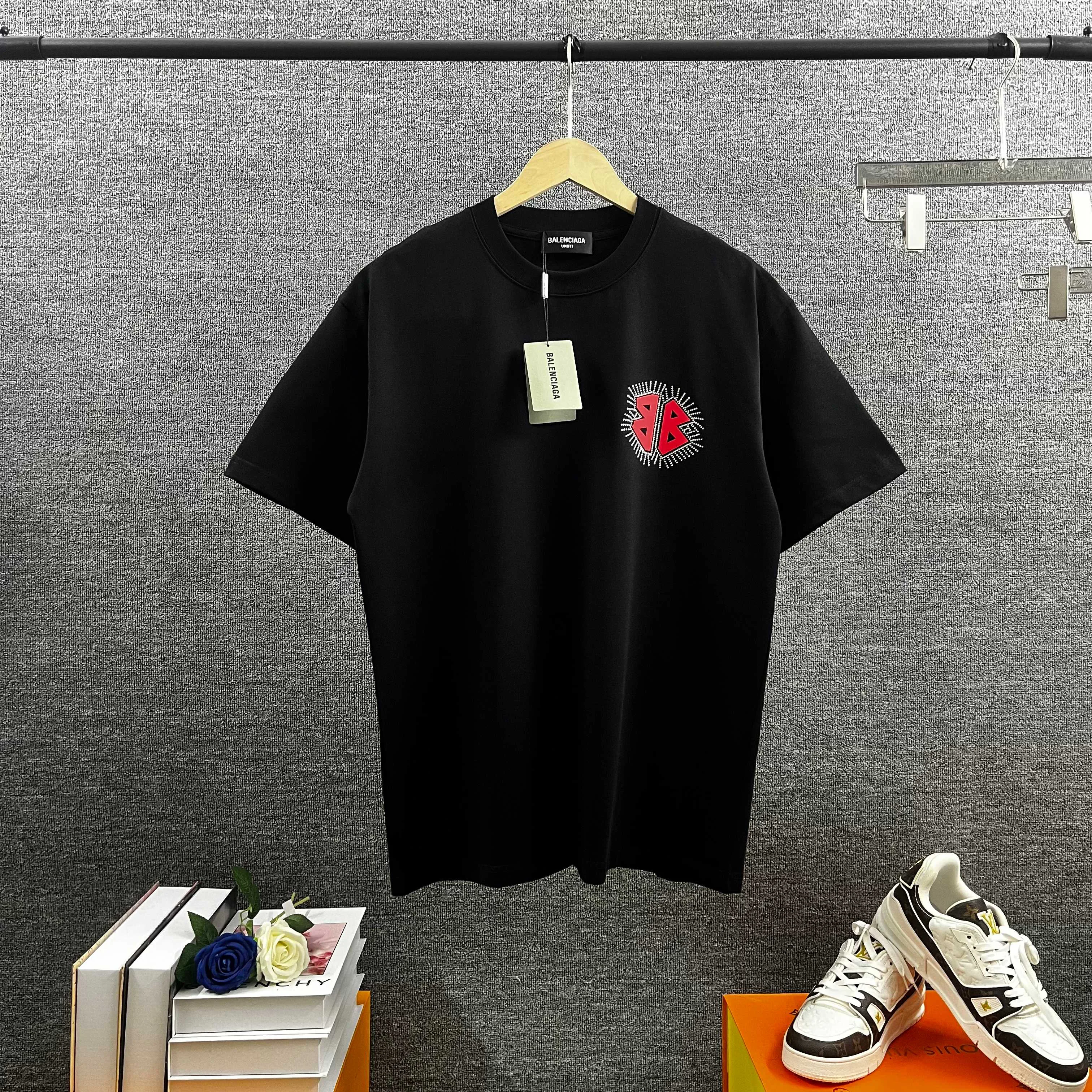 Футболки Женские Balenciaga 10310735