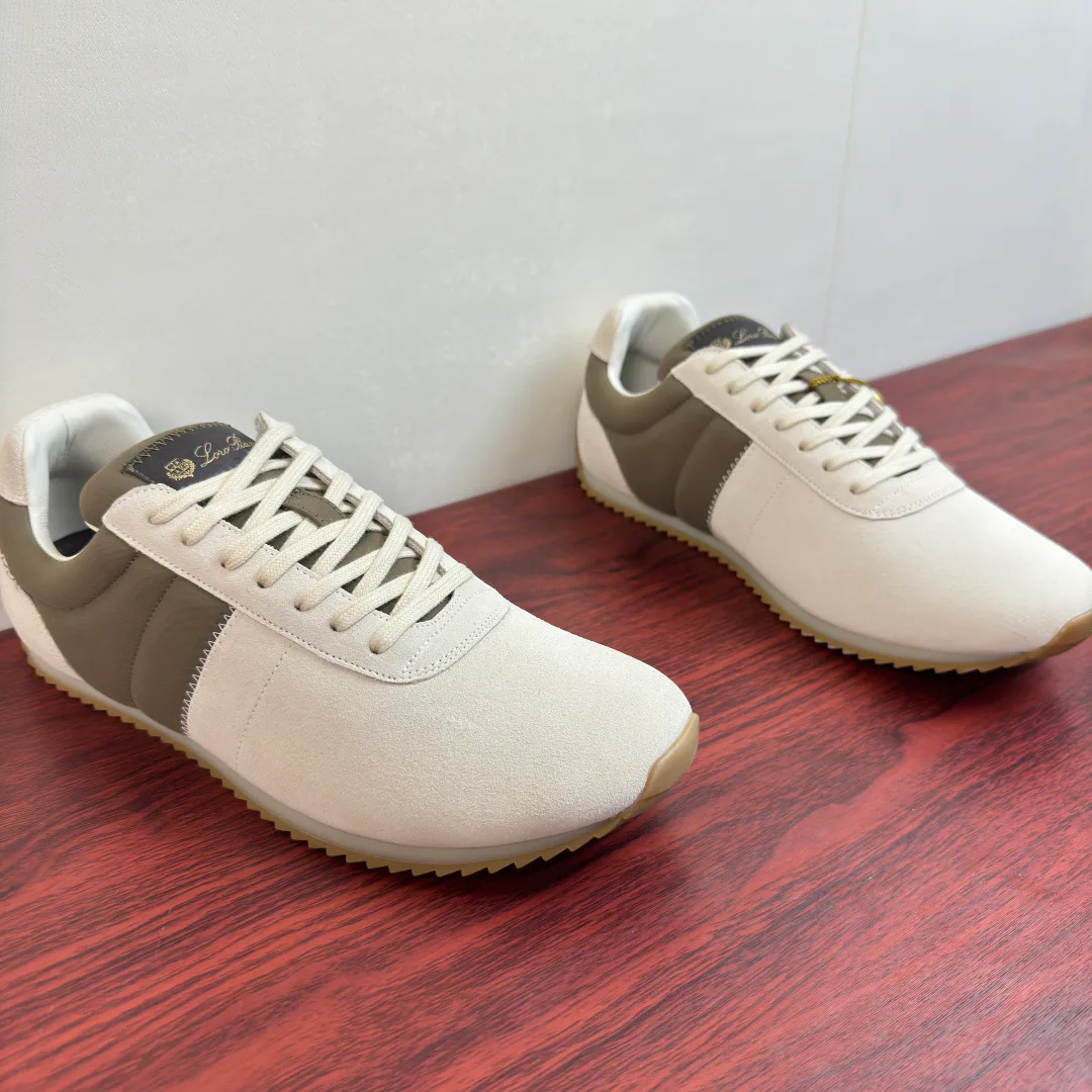 Кроссовки Женские Loro Piana 17636485