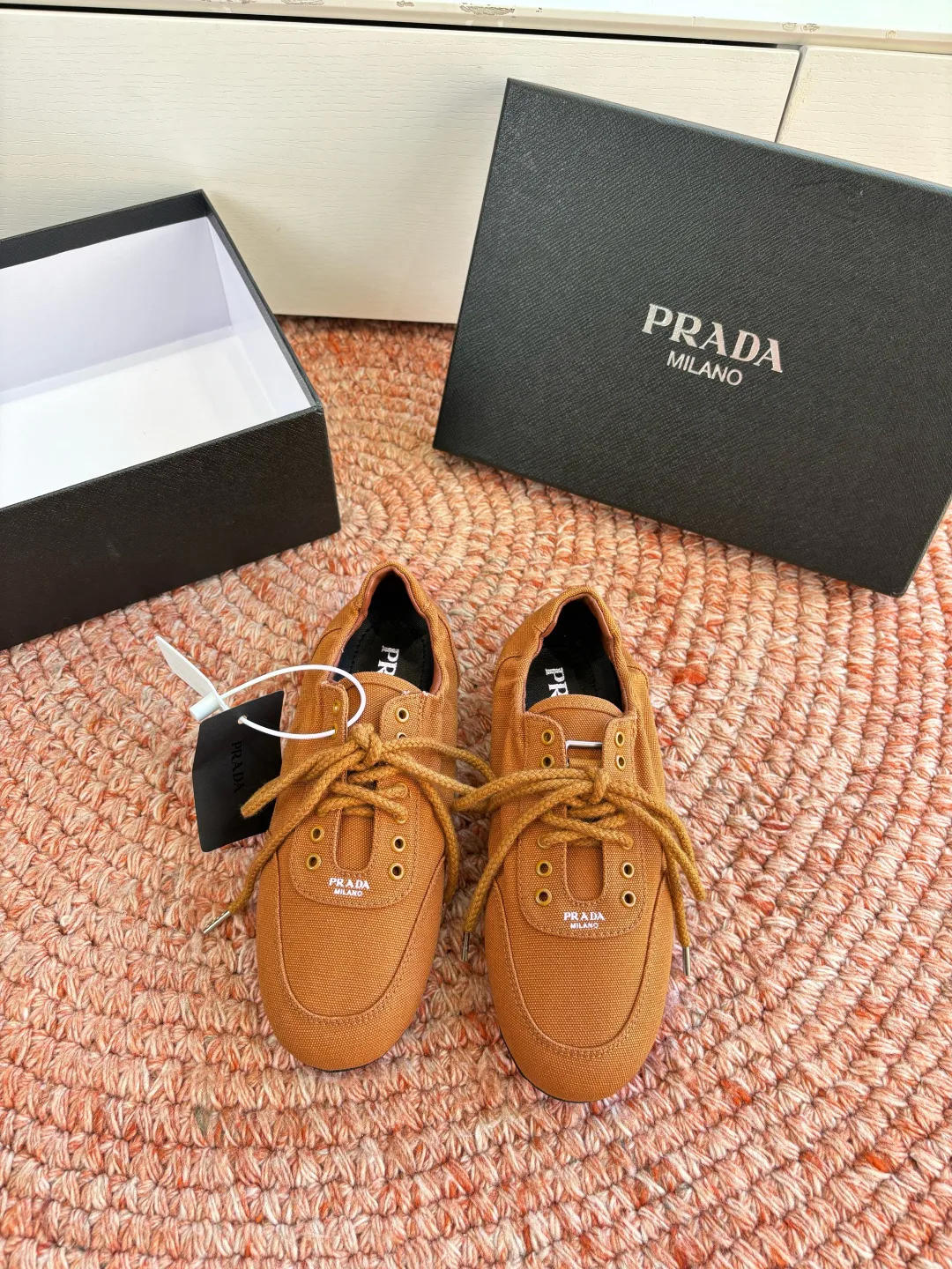 Кроссовки Женские Prada 10446950