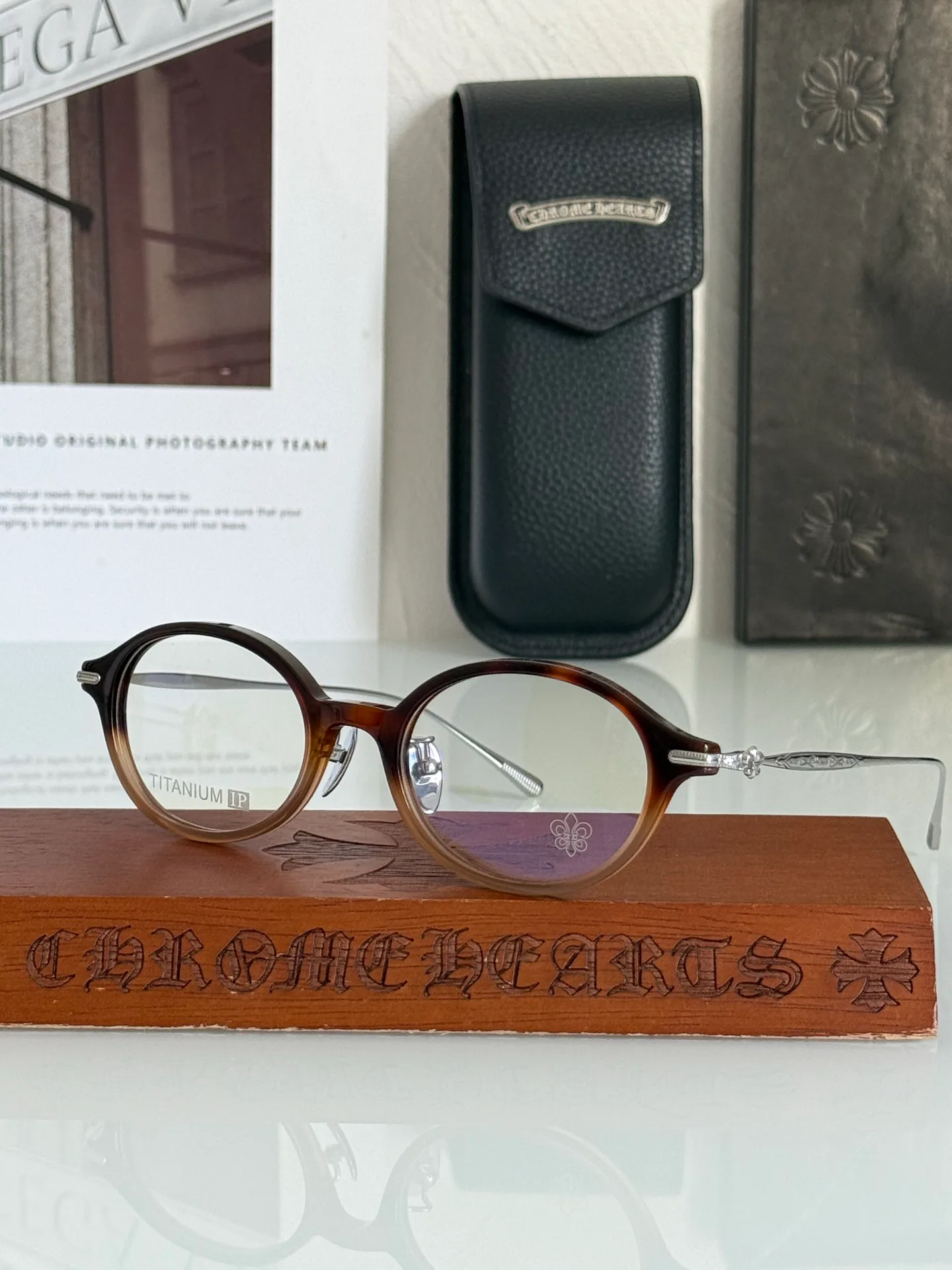 Очки Chrome Hearts 11658601