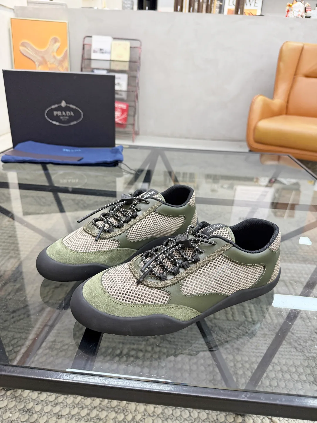 Кроссовки Мужские Prada 18346364