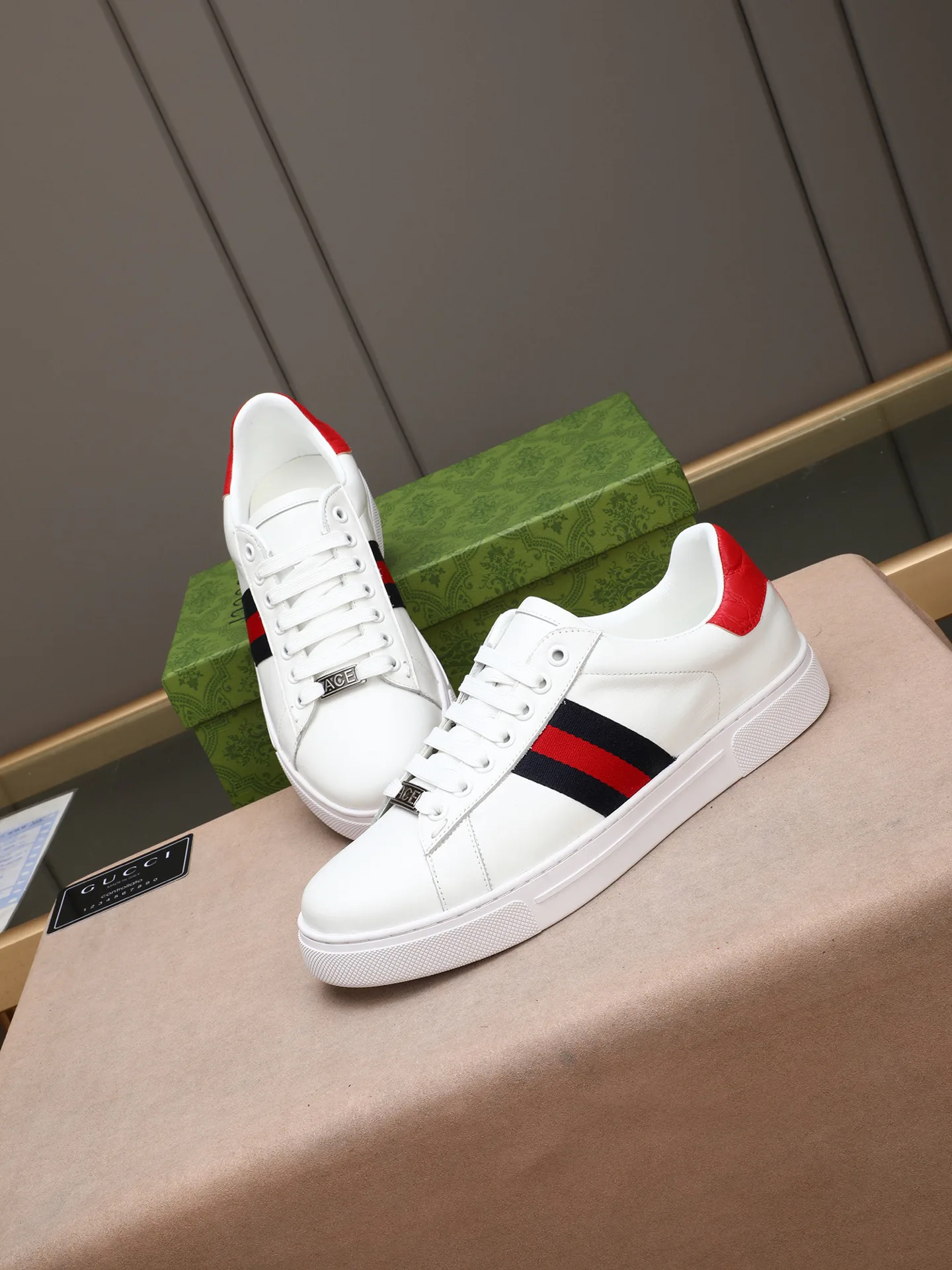 Кроссовки Мужские Gucci 12960039