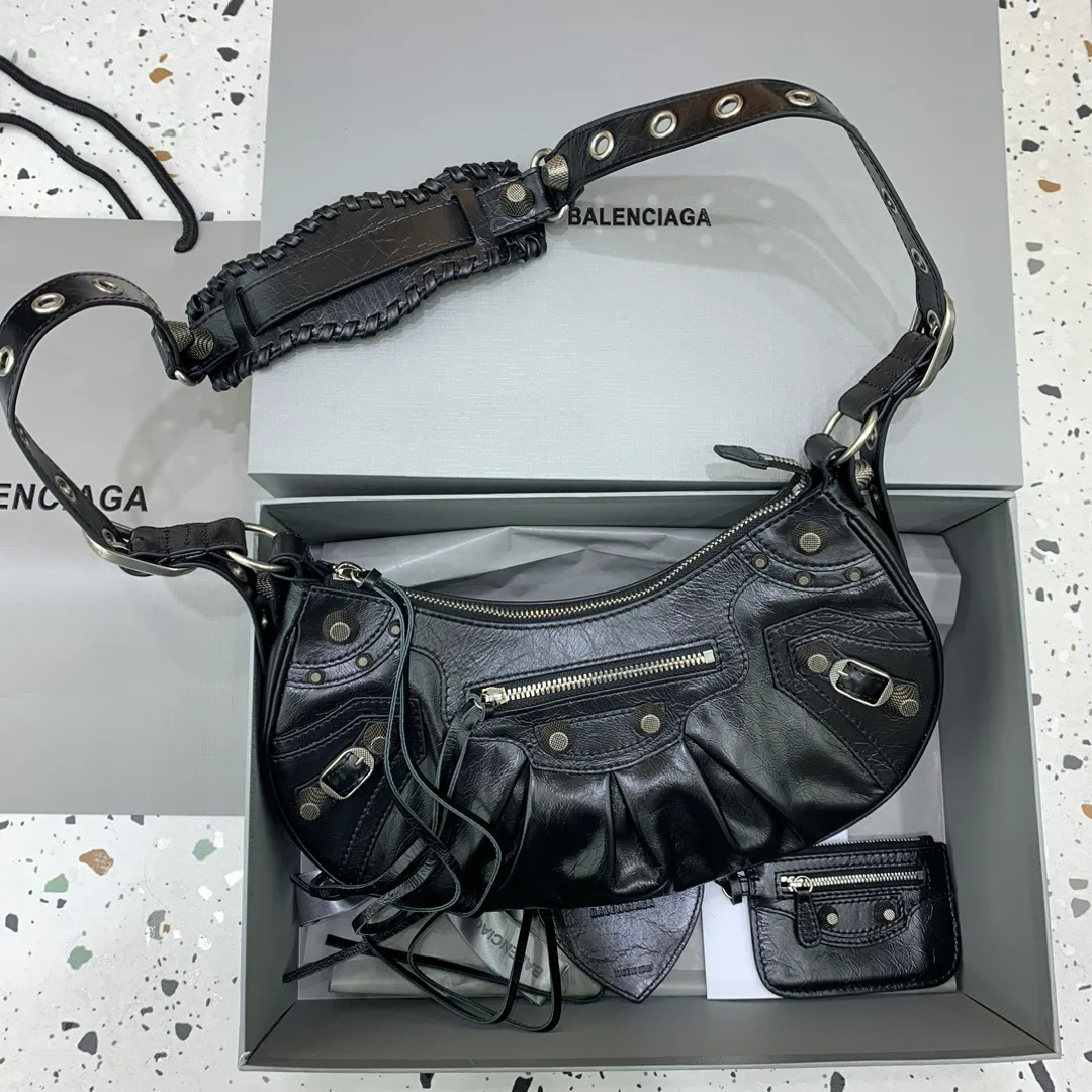 Сумки На Ремне Женские Balenciaga 750448