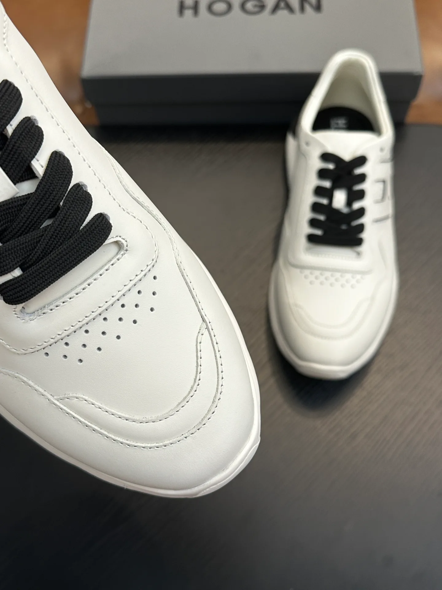 Кроссовки Мужские Hogan 141633