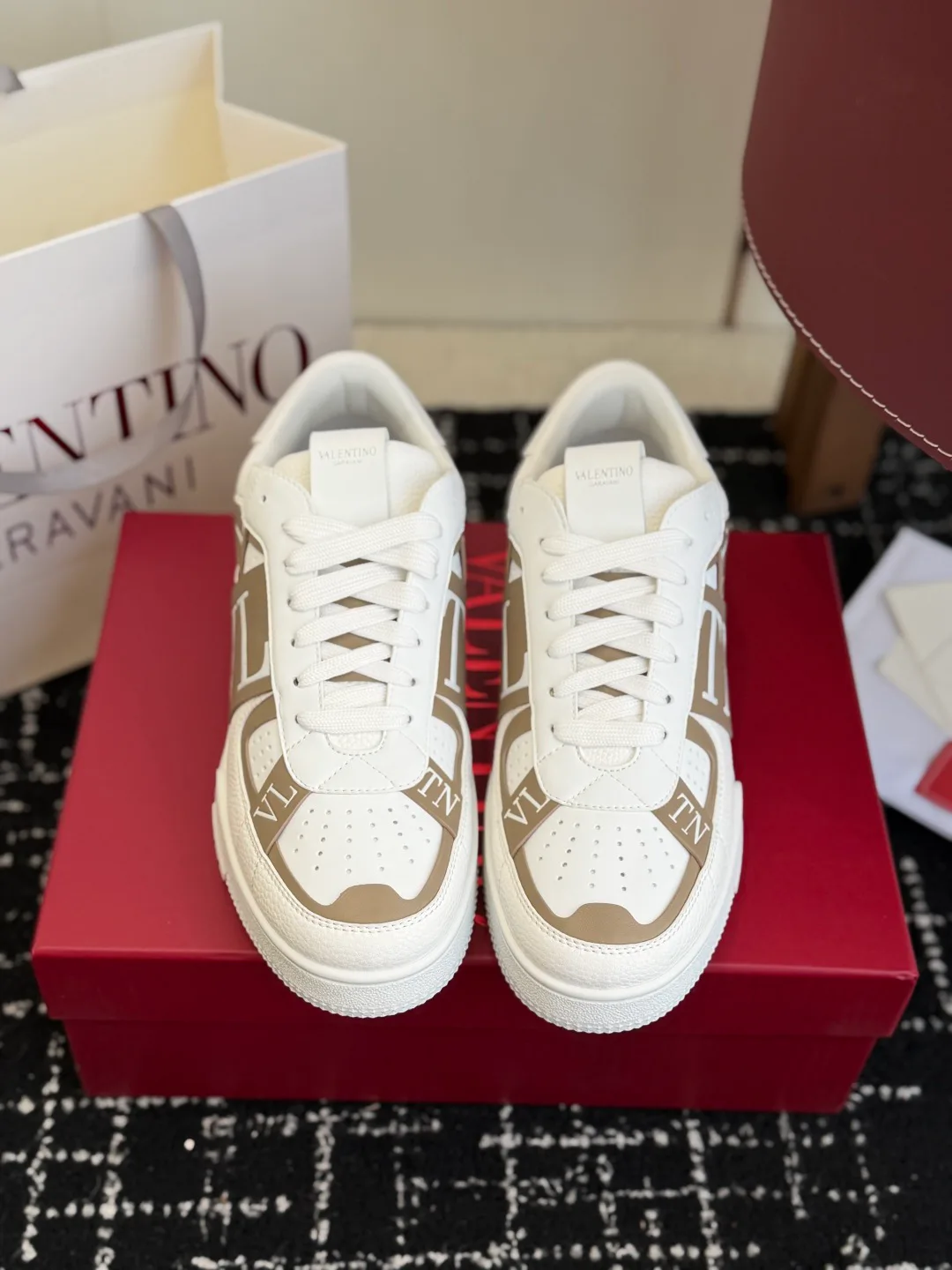 Кроссовки Мужские Valentino 805221