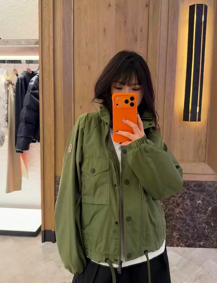 Куртки И Пуховики Женские Moncler 11615069