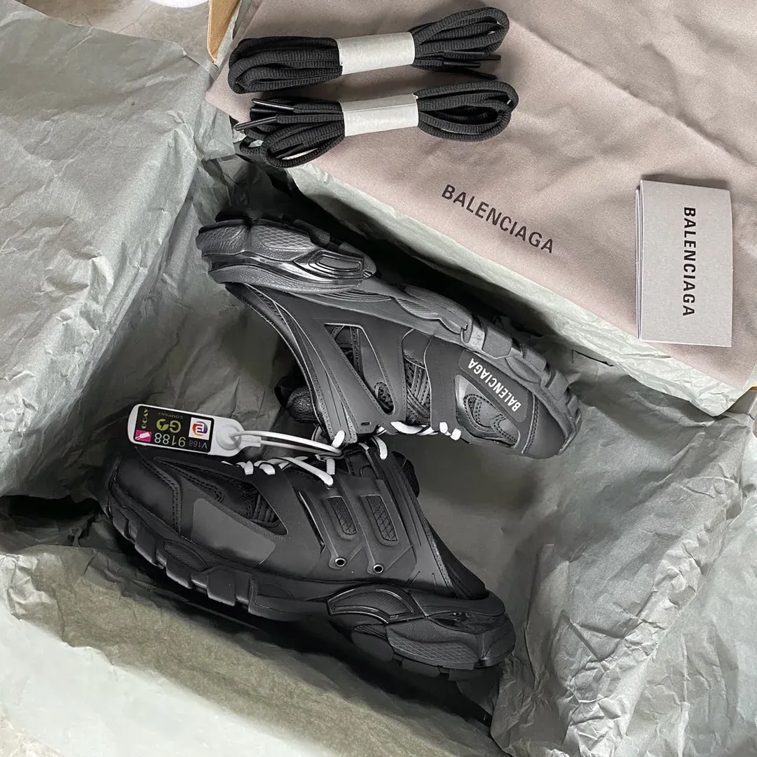 Кроссовки Женские Balenciaga 4439955