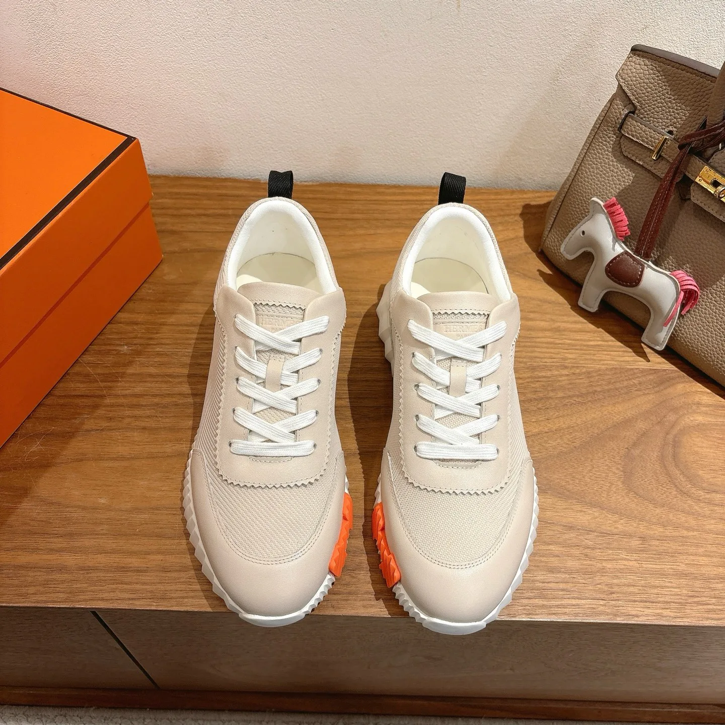 Кроссовки Женские Hermes 9914986